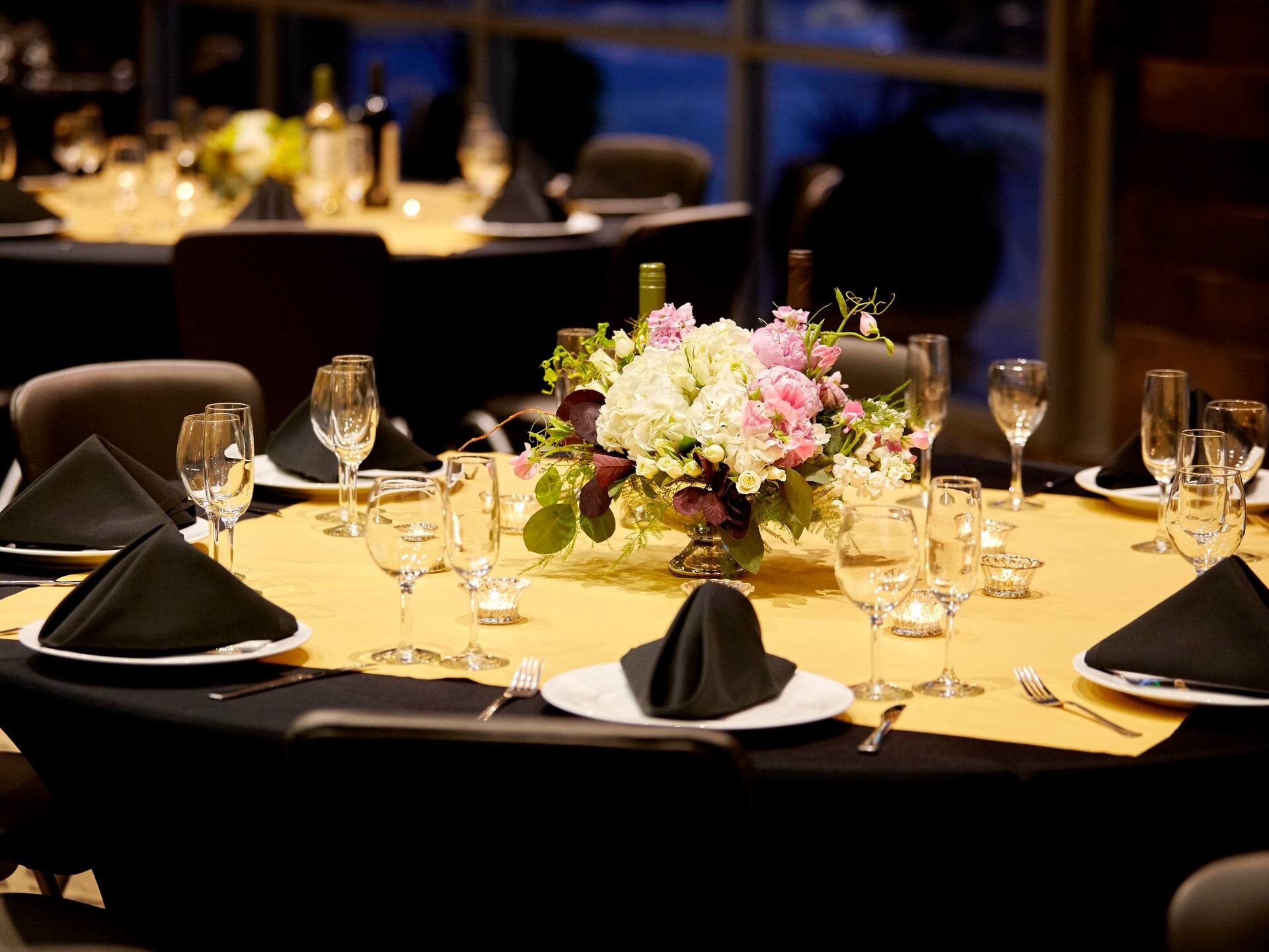 Hyatt House Seattle/Redmond Social Setup Detail Table