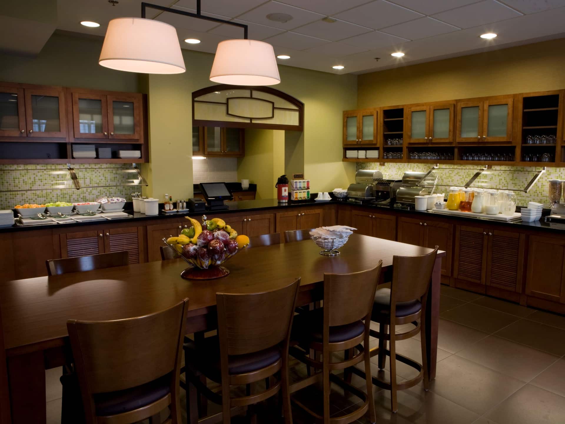 Hyatt Place Grand Rapids-South Breakfast