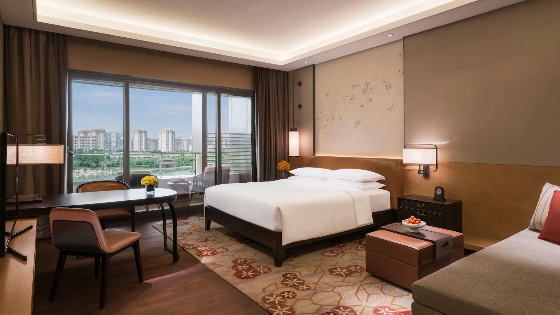 Hyatt Regency Xi'an Standard Room King Bed