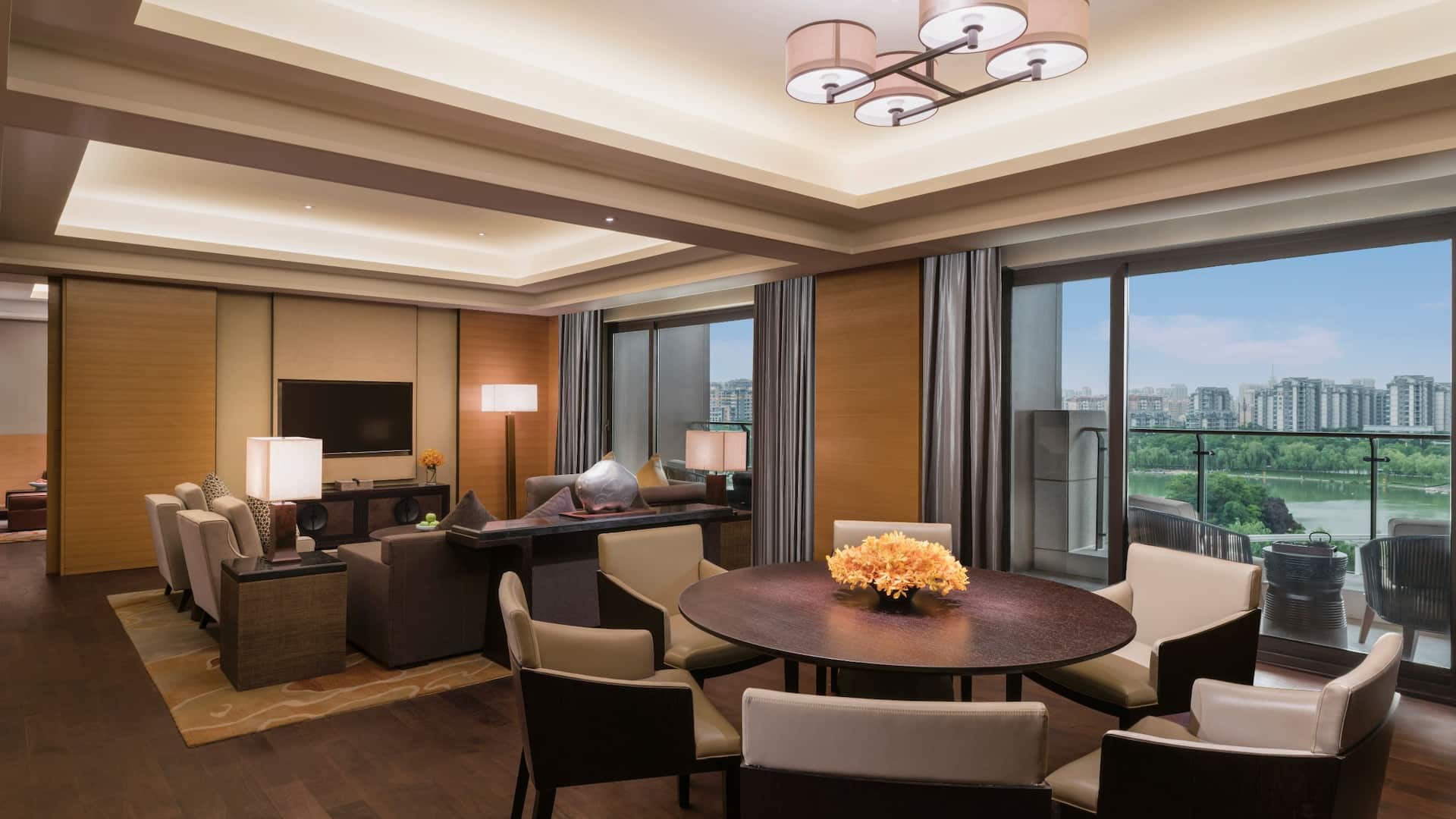 Hyatt Regency Xi'an Suite Living Room