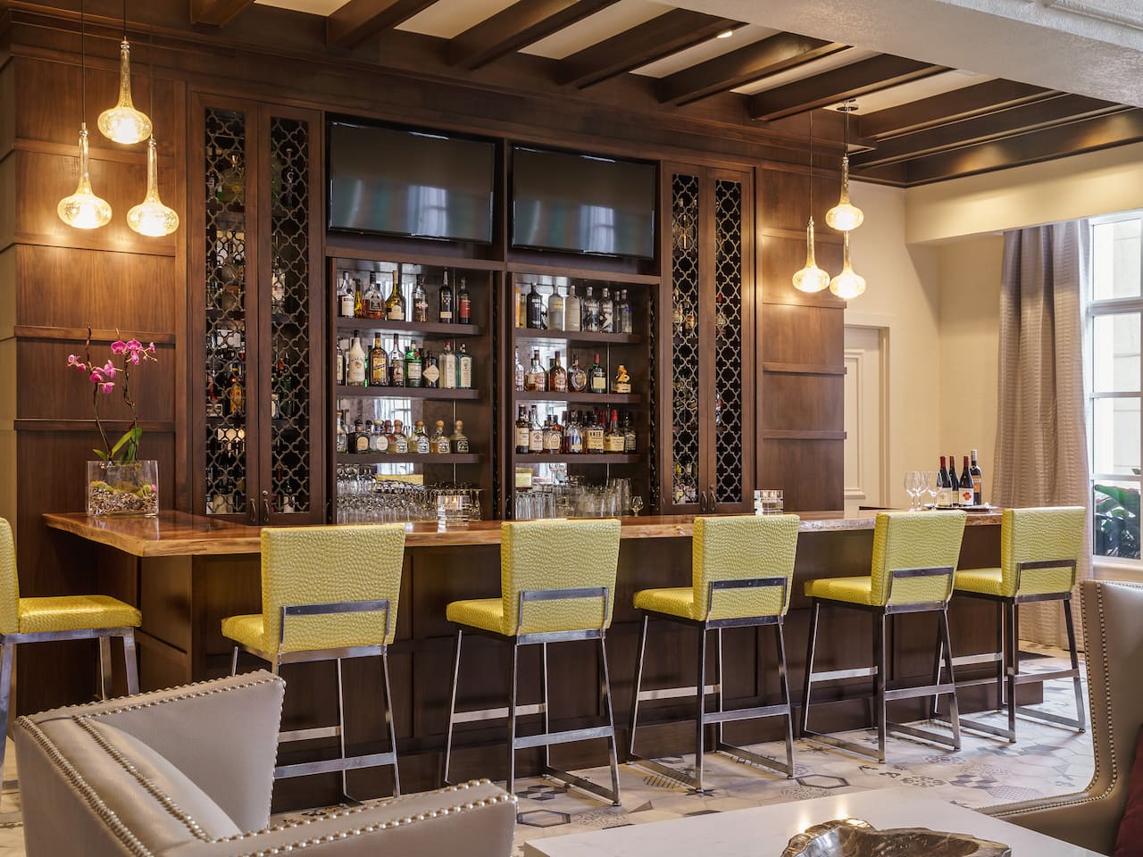 Bar 50 Hyatt Regency Coral Gables