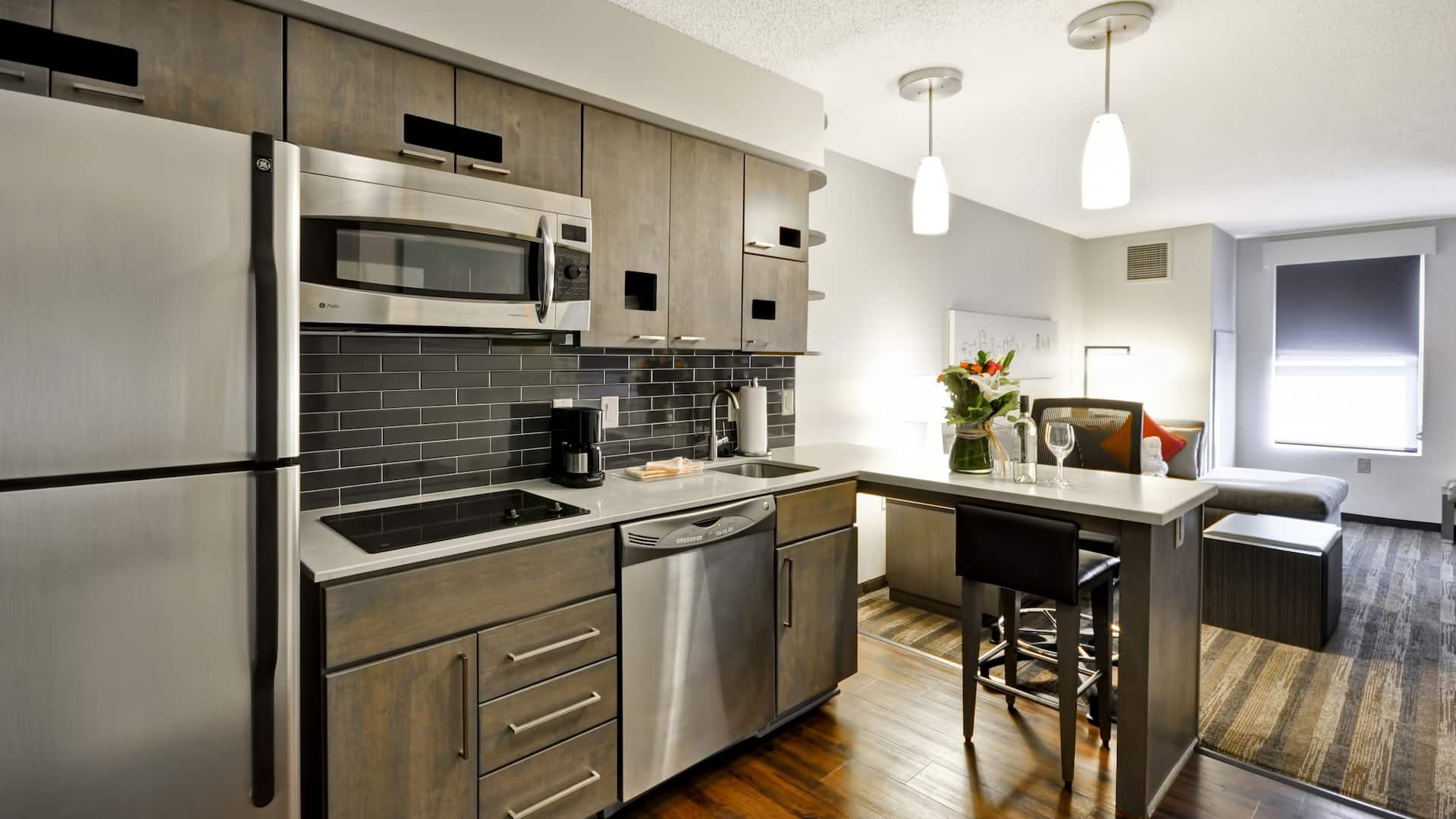 Hyatt House Atlanta/Cobb Galleria Guest Kitchen Wine Set