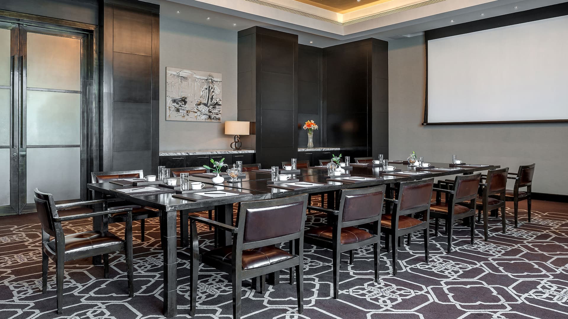 Boardroom, meeting space 