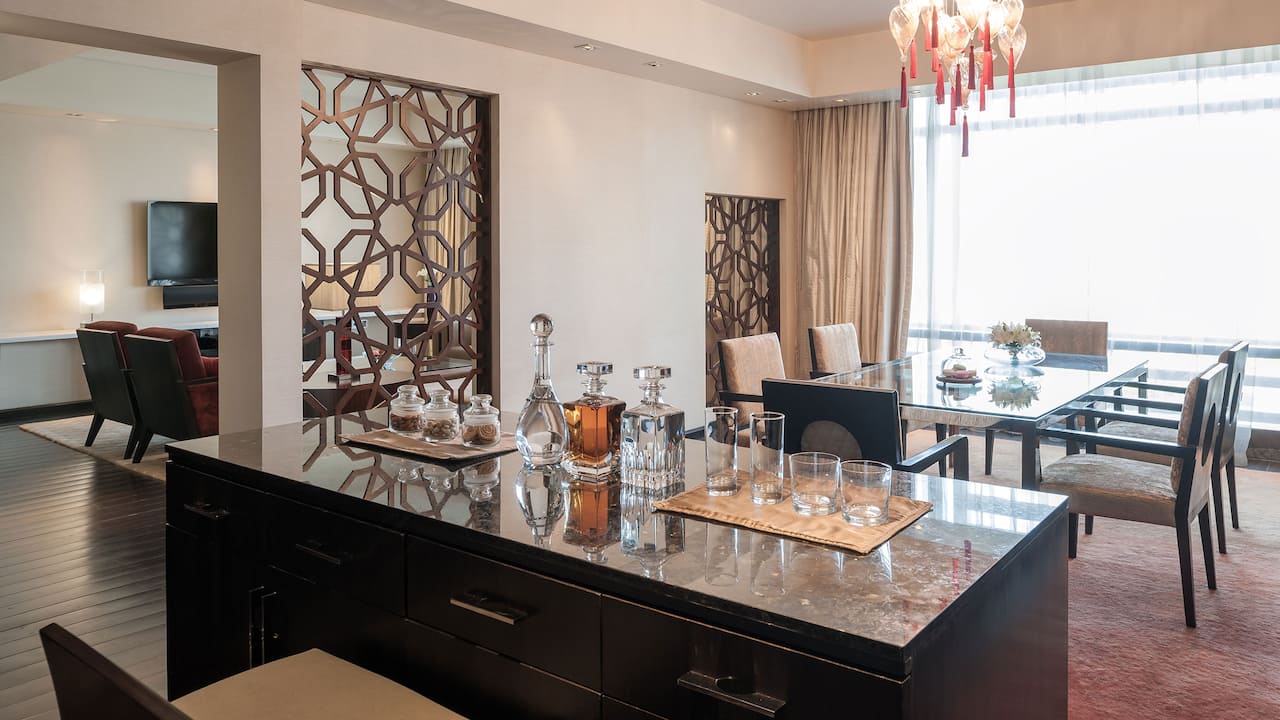 Diplomat Suite