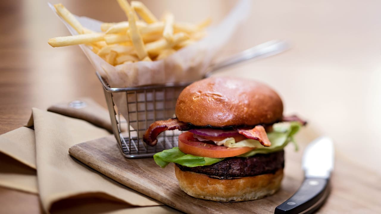 Hyatt Regency Washington on Capitol Hill Article One - American Grill Burger