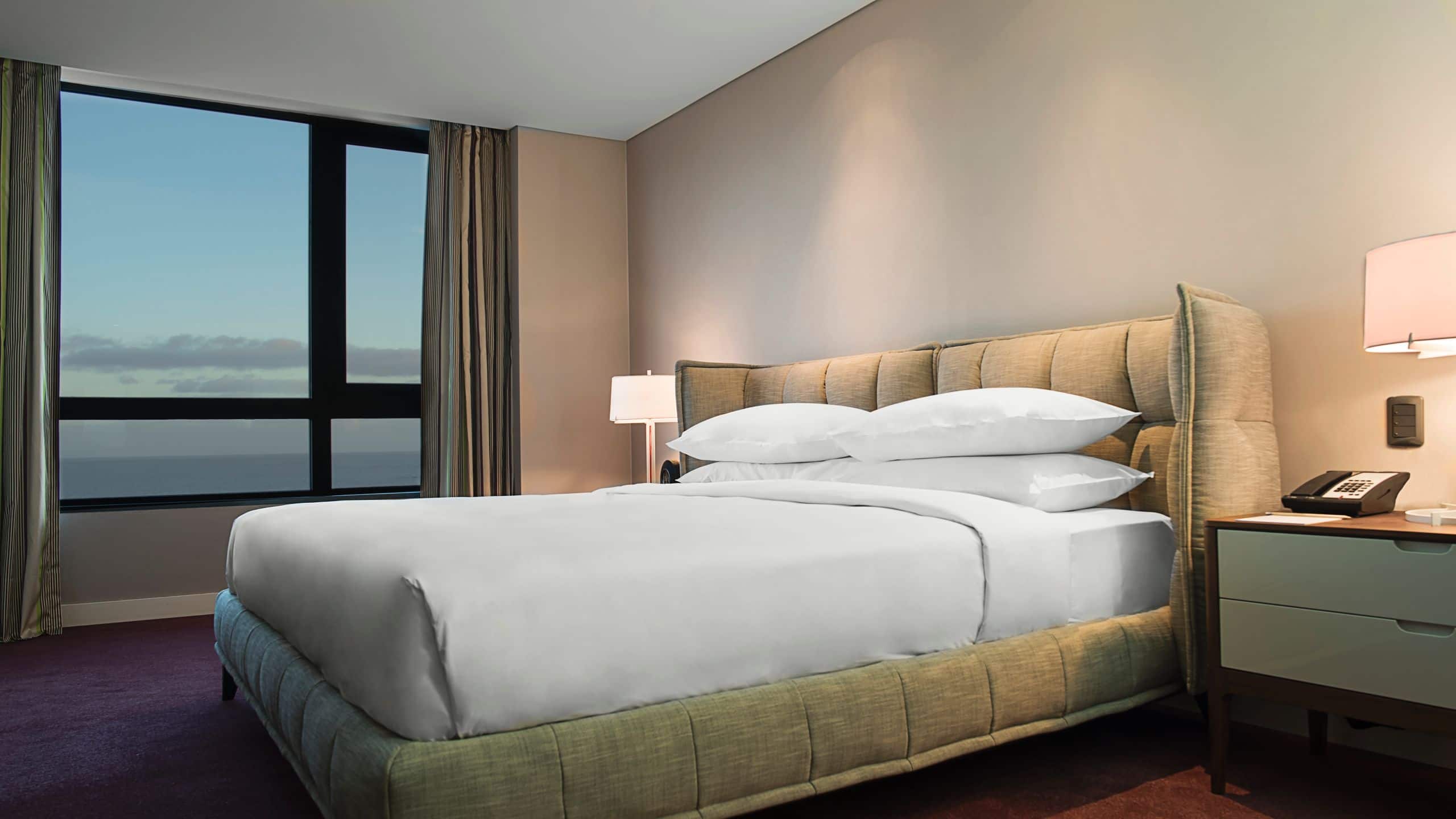 Hyatt Centric Montevideo Executive Suite Bedroom