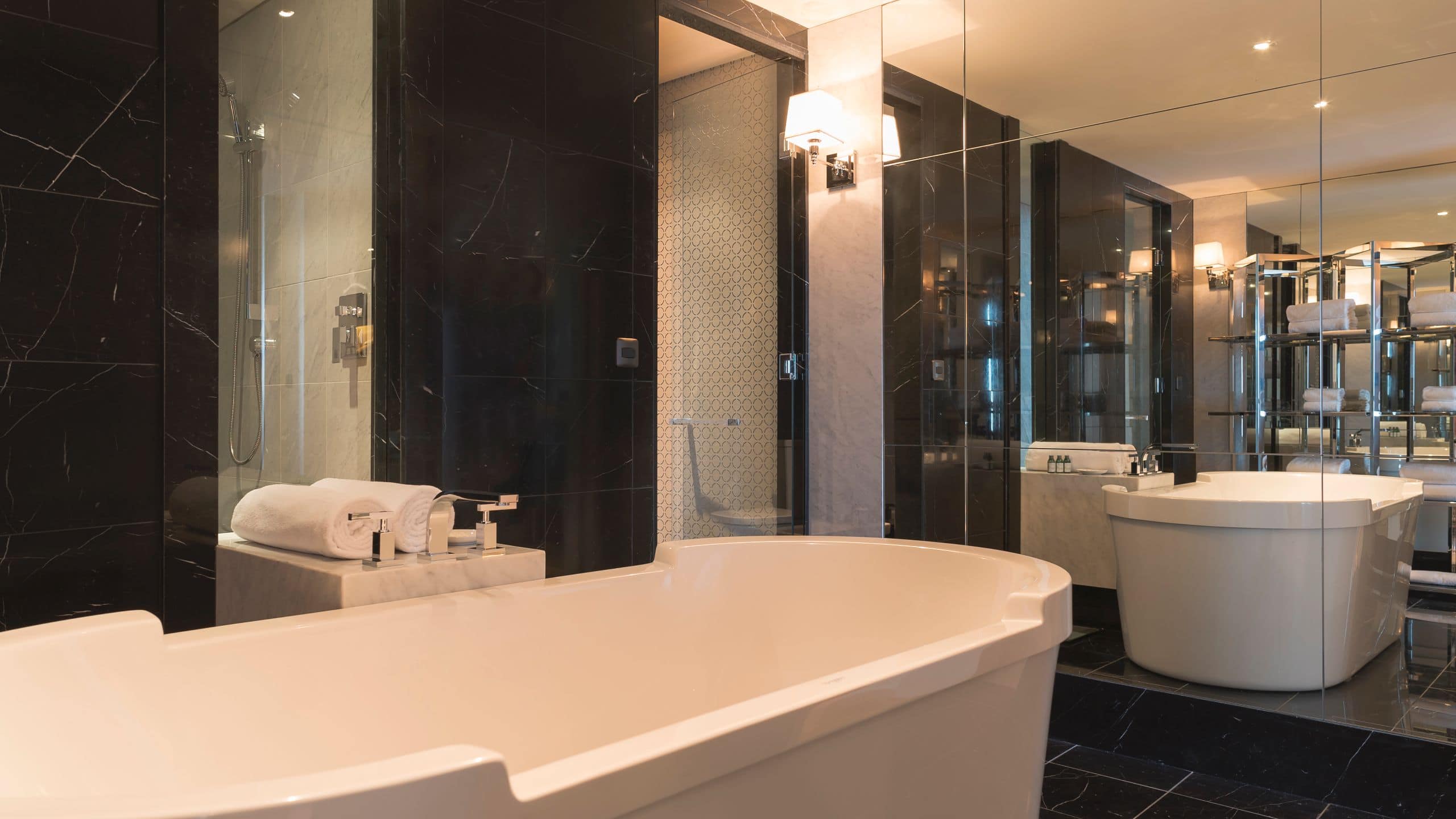 Hyatt Centric Montevideo Presidential Suite Bathroom