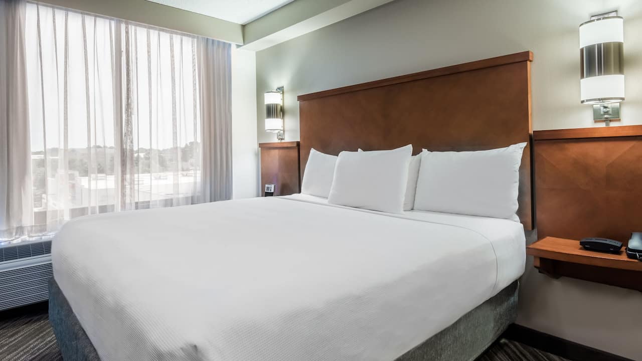 king bed
