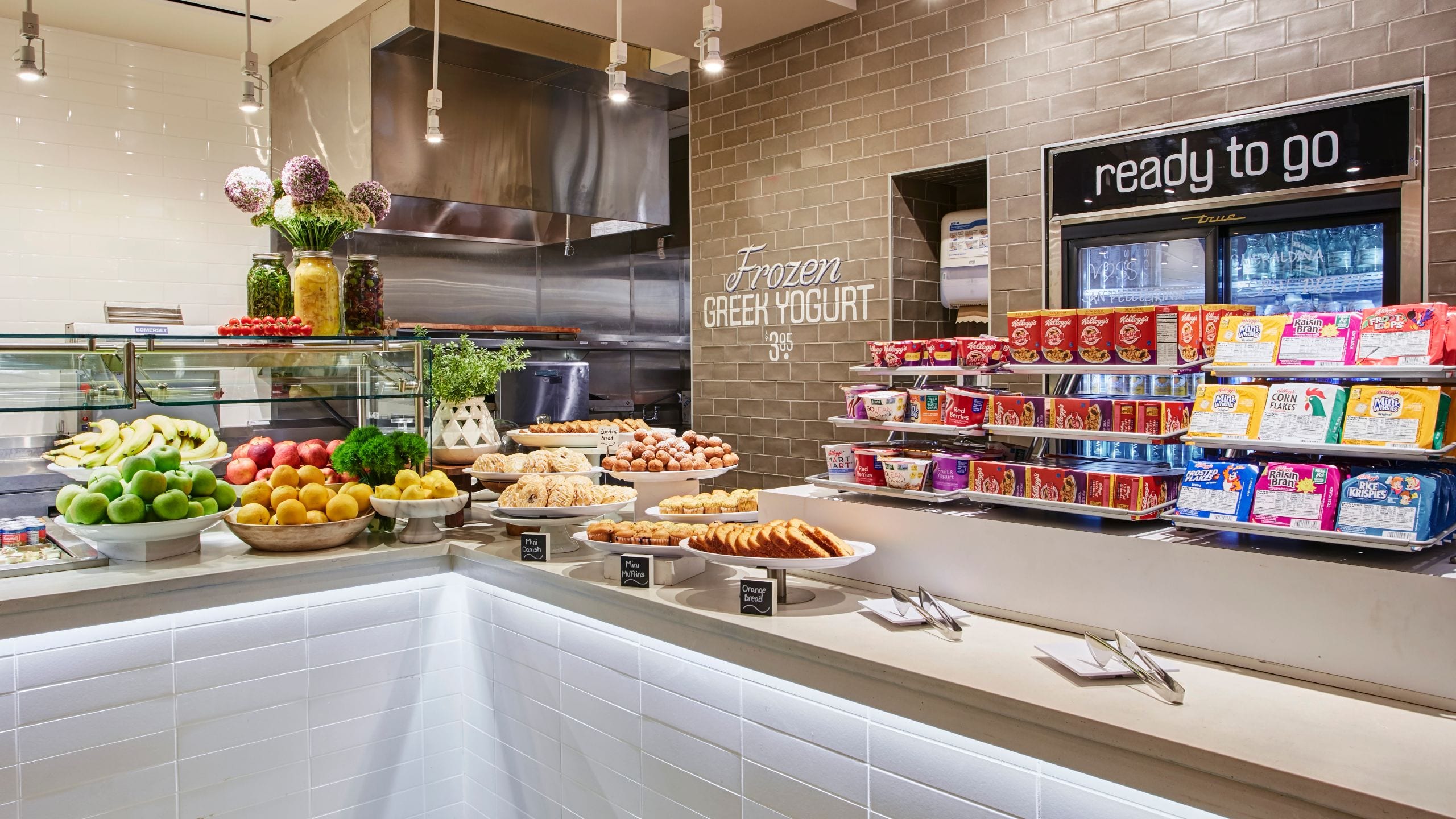 Hyatt Place Chicago/River North Breakfast