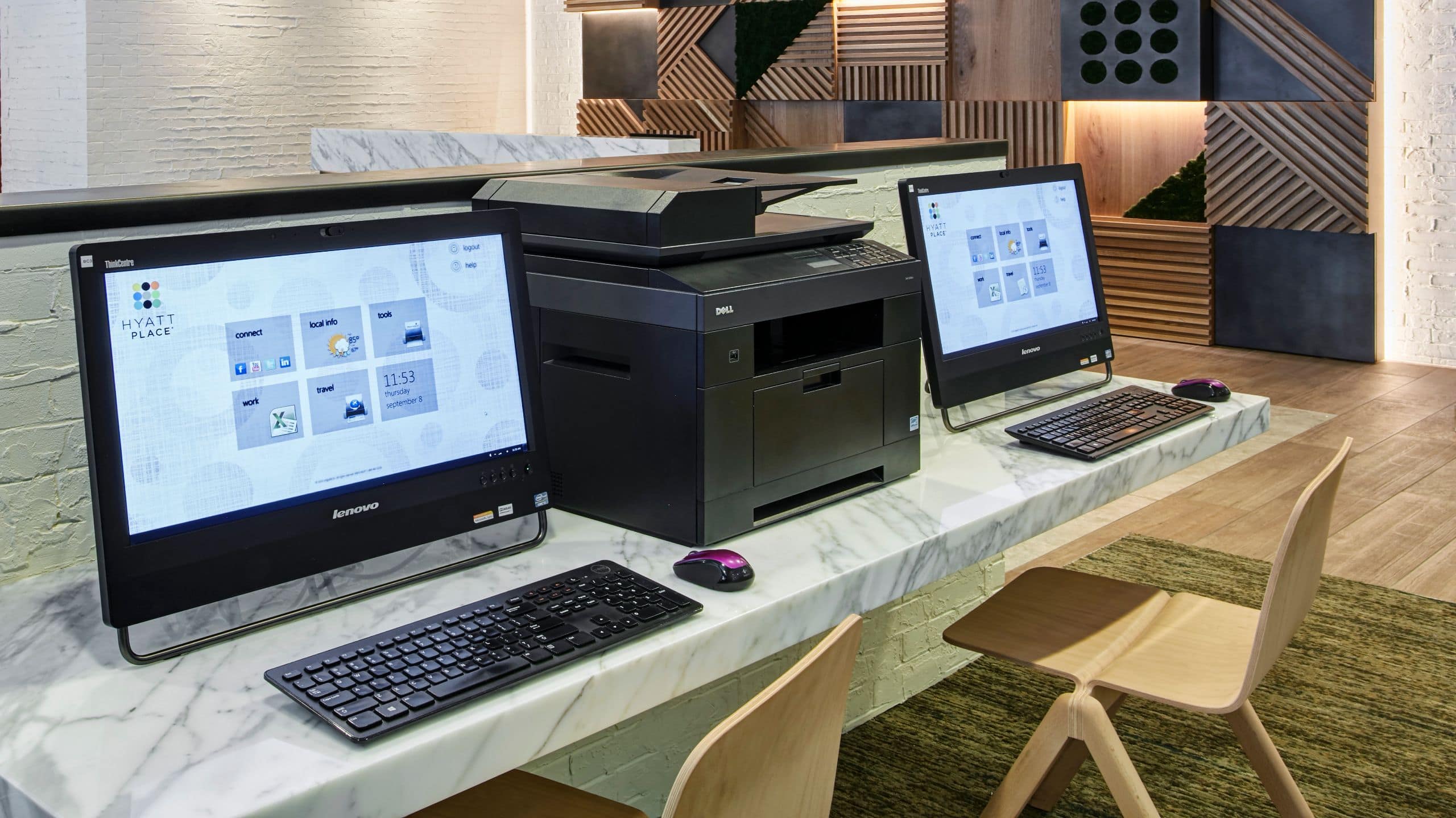 Hyatt Place Chicago/River North Business Center