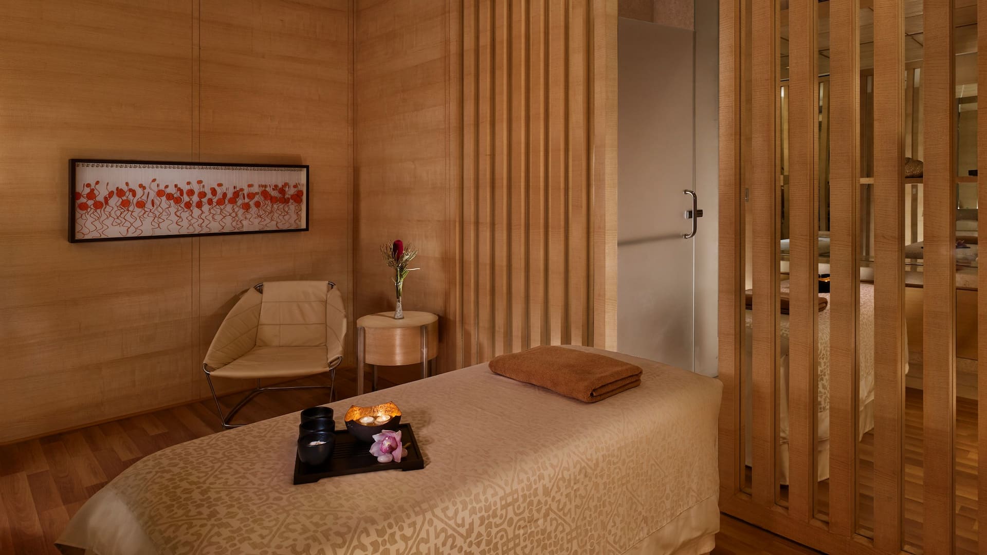 Hyatt Regency Chandigarh Spa Therapy Room