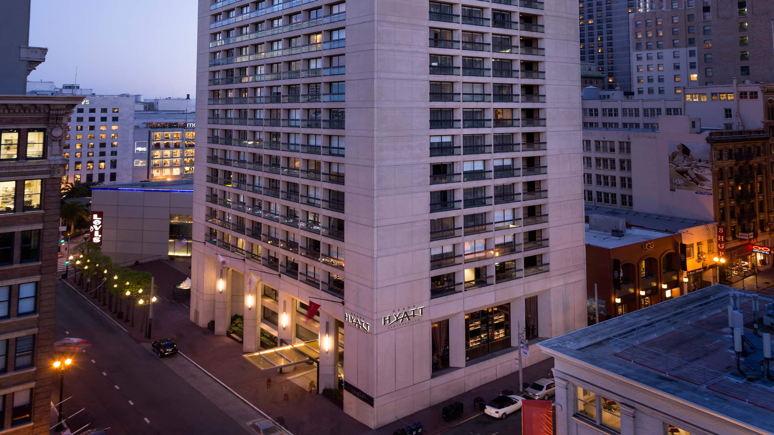 Downtown San Francisco Hotel Reviews Grand Hyatt San Francisco   Grand Hyatt San Francisco P329 Exterior.16x9 