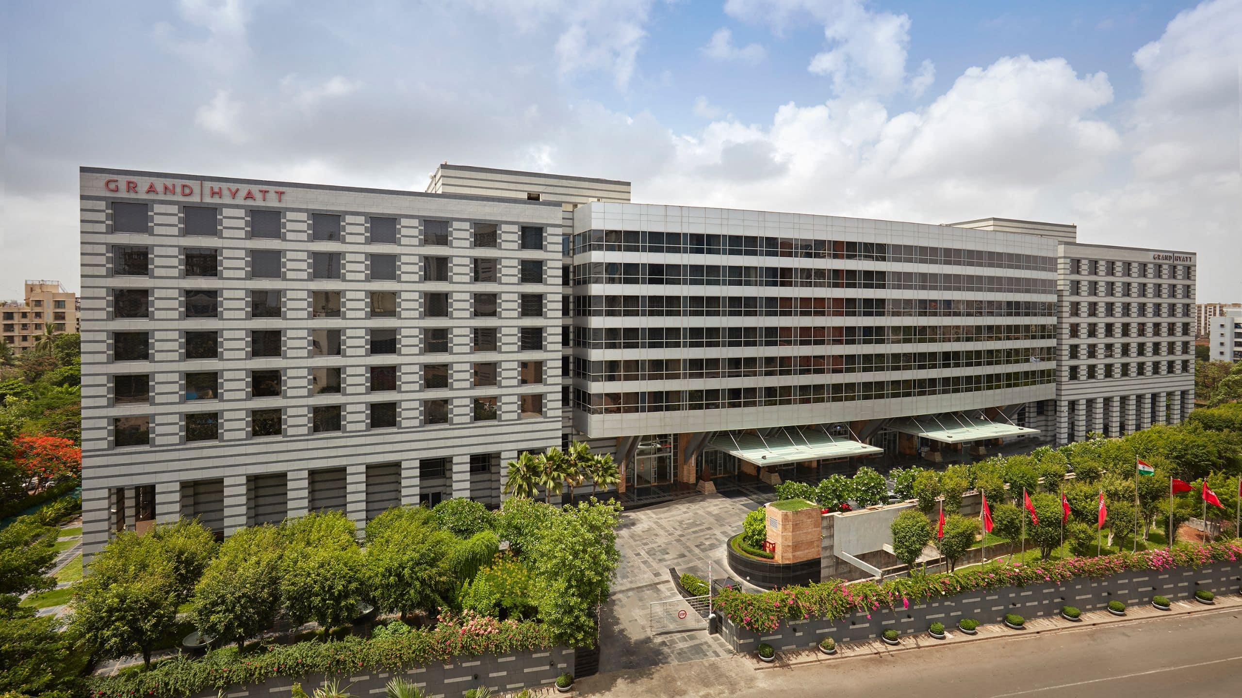 5 Start Hotels In Bkc Mumbai Grand Hyatt Mumbai Hotel - 