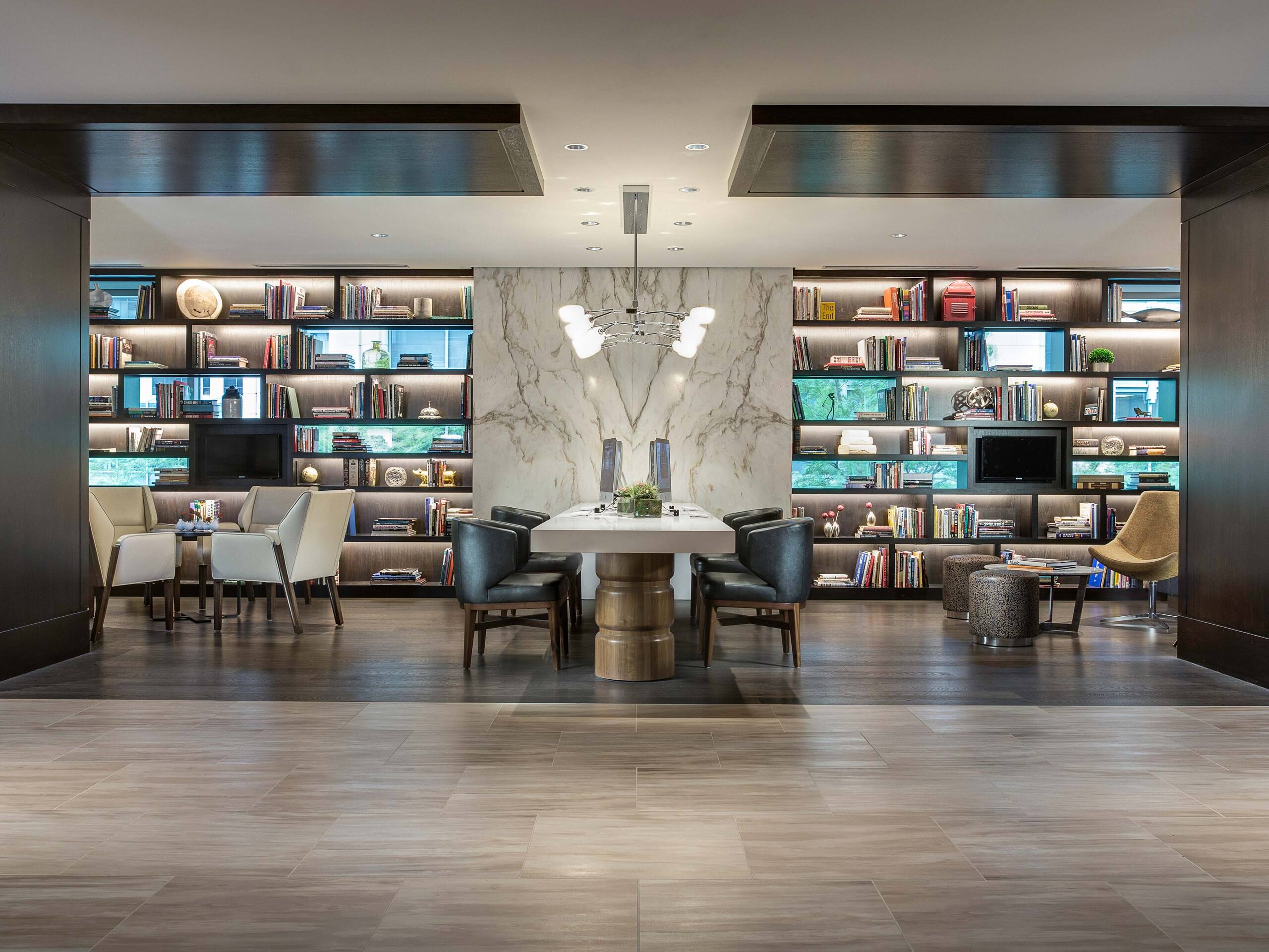 Modern Hotel on Chicago\'s Magnificent Mile | Hyatt Centric Chicago ... Modern Hotel on Chicago\'s Magnificent Mile | Hyatt Centric Chicago ...