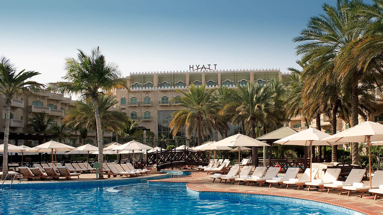 outdoor pool grand hyatt muscat hotel