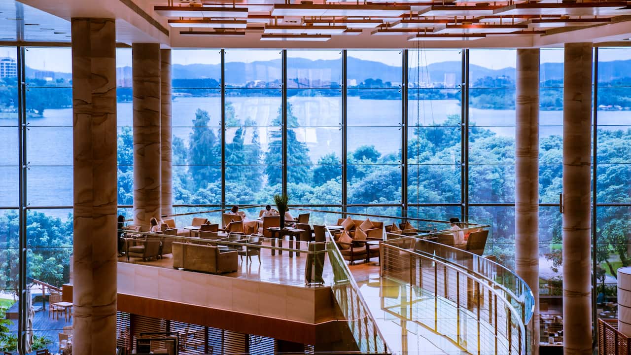 Lobby lounge with lake view