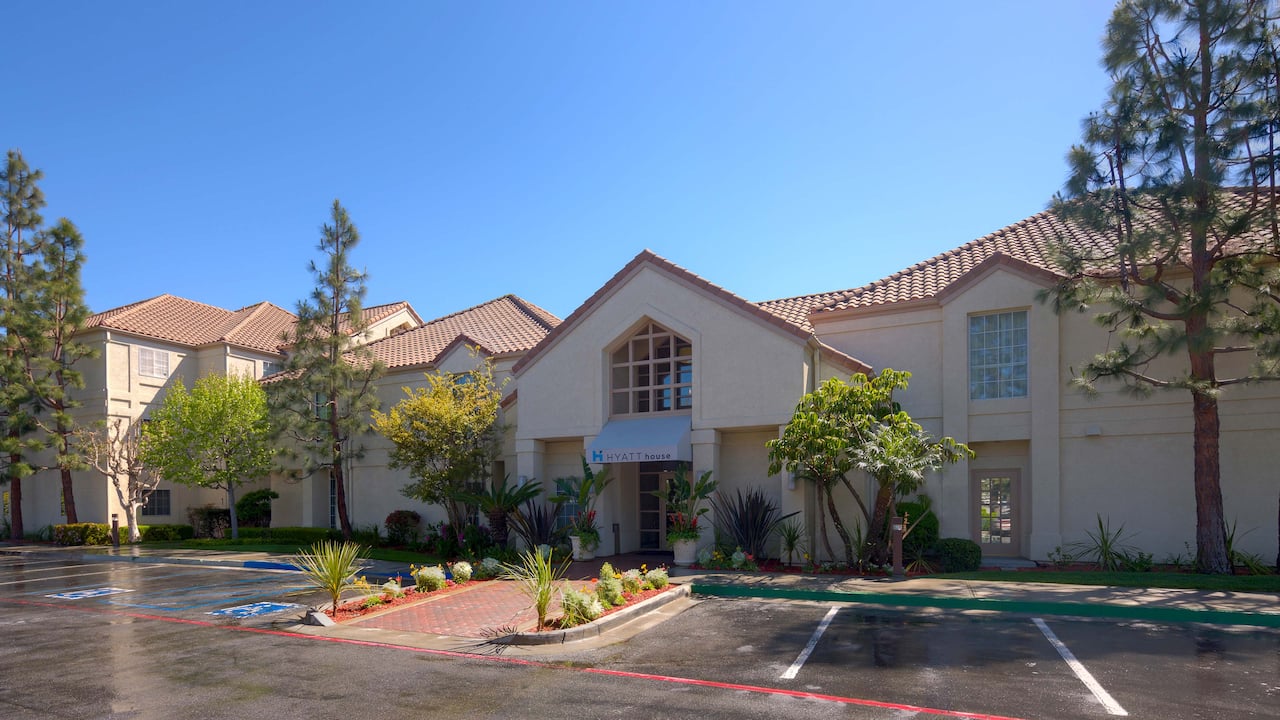 Hyatt House Los Angeles / El Segundo exterior