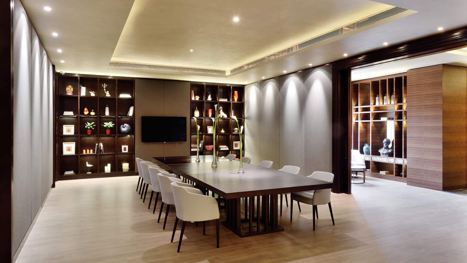 Hyatt Regency Delhi Study The Lounge The Mansion