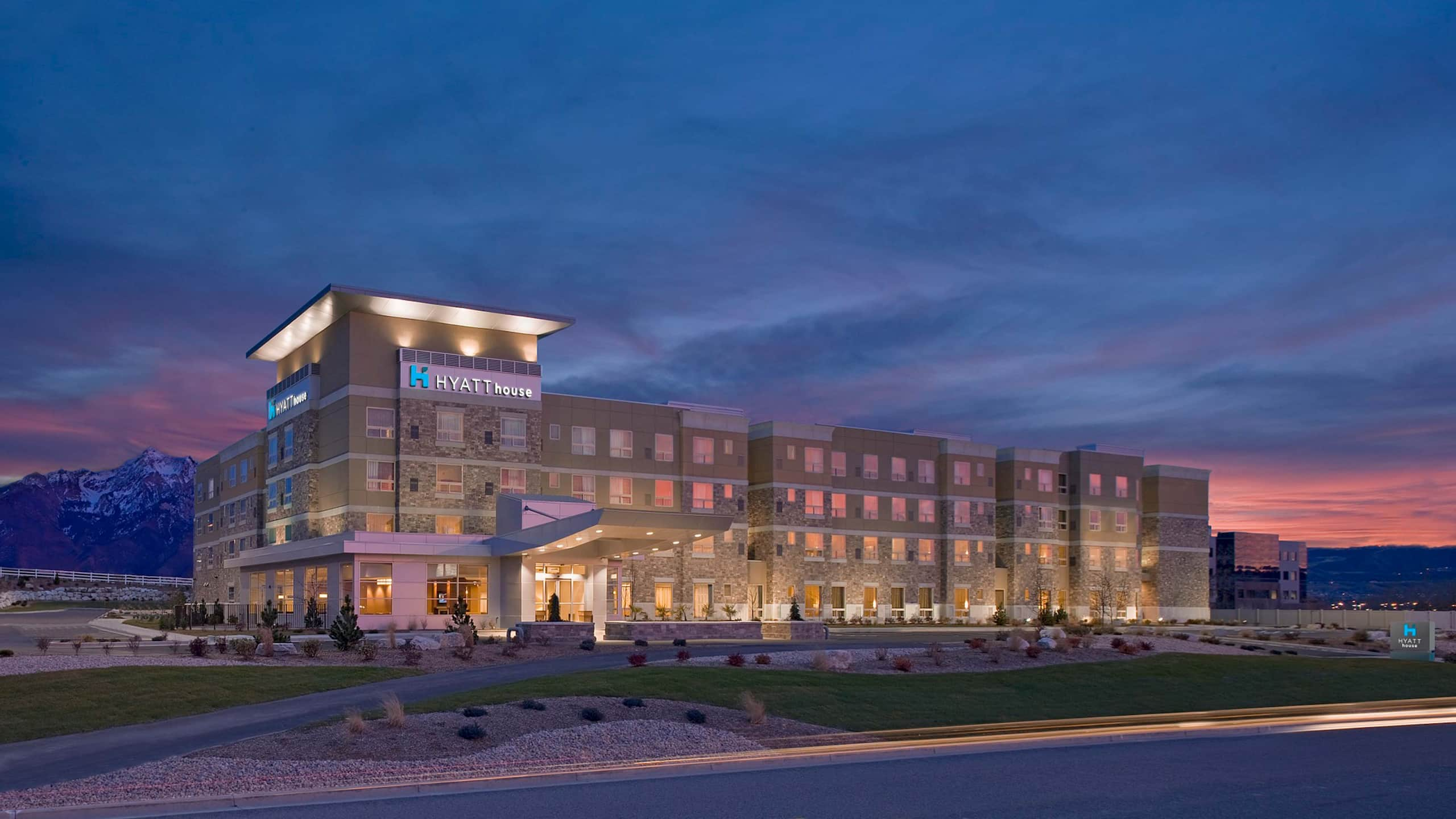 Hotels in Sandy, Utah | Hyatt House Salt Lake City / Sandy