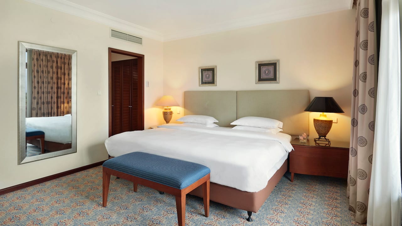 Deluxe Suite Bedroom
