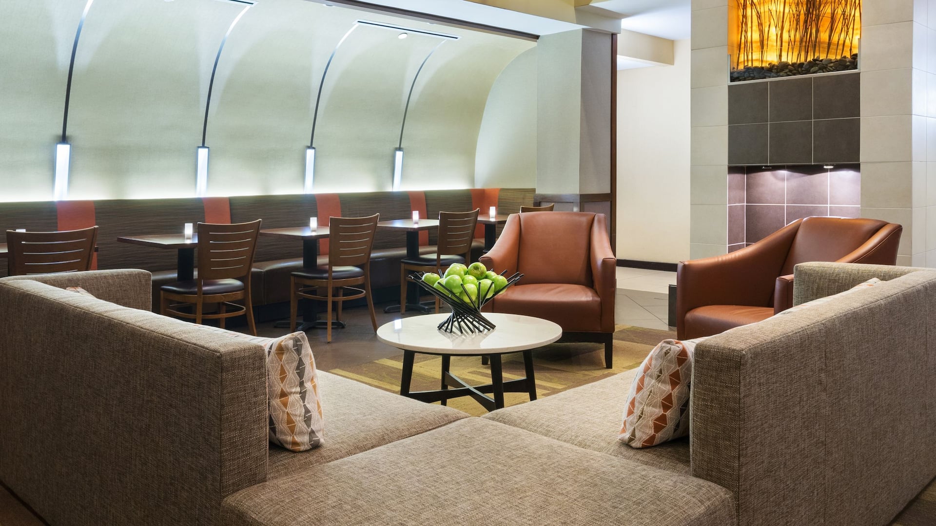 Hyatt Place Fort Lauderdale Cruise Port Lobby Seating