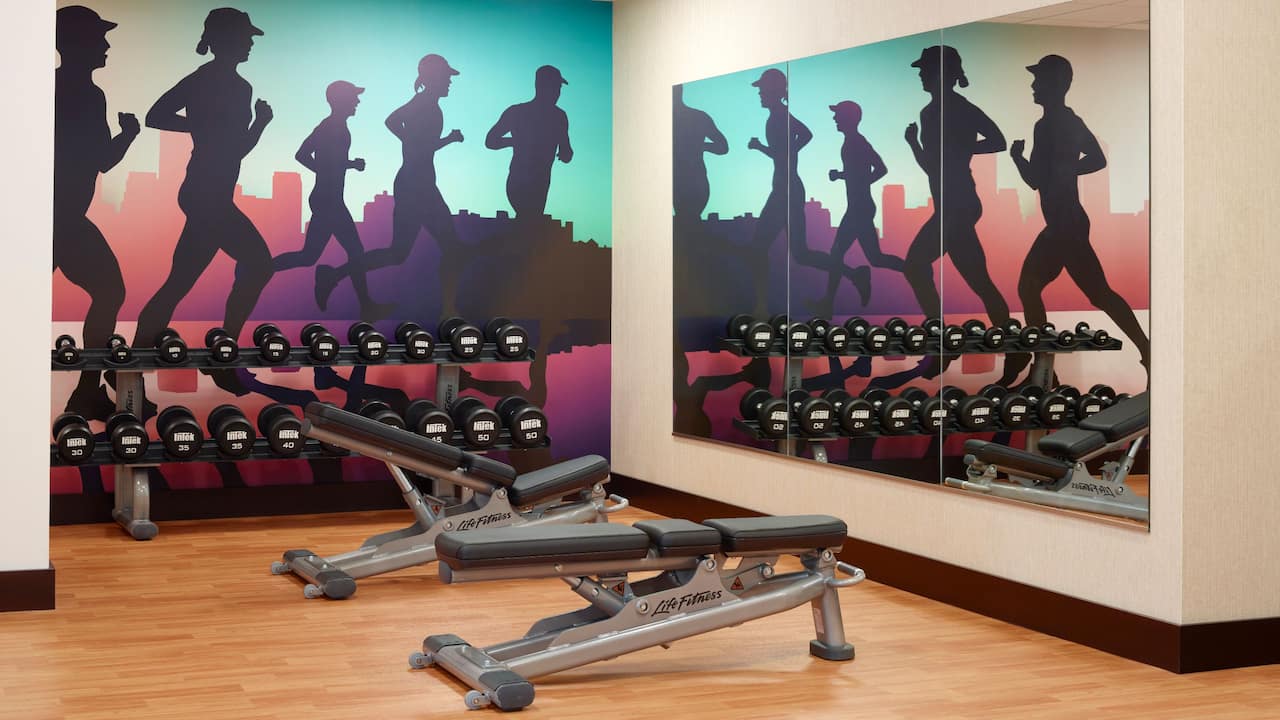 Hotel Gym Open 24/7 with Weights – Hyatt Place Arlington/Courthouse Plaza