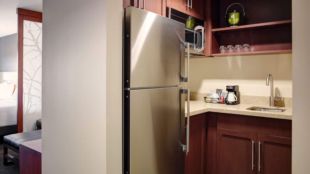 Arlington Two Queen Guest Room with Kitchenette – Hyatt Place Hotel Arlington/Courthouse Plaza