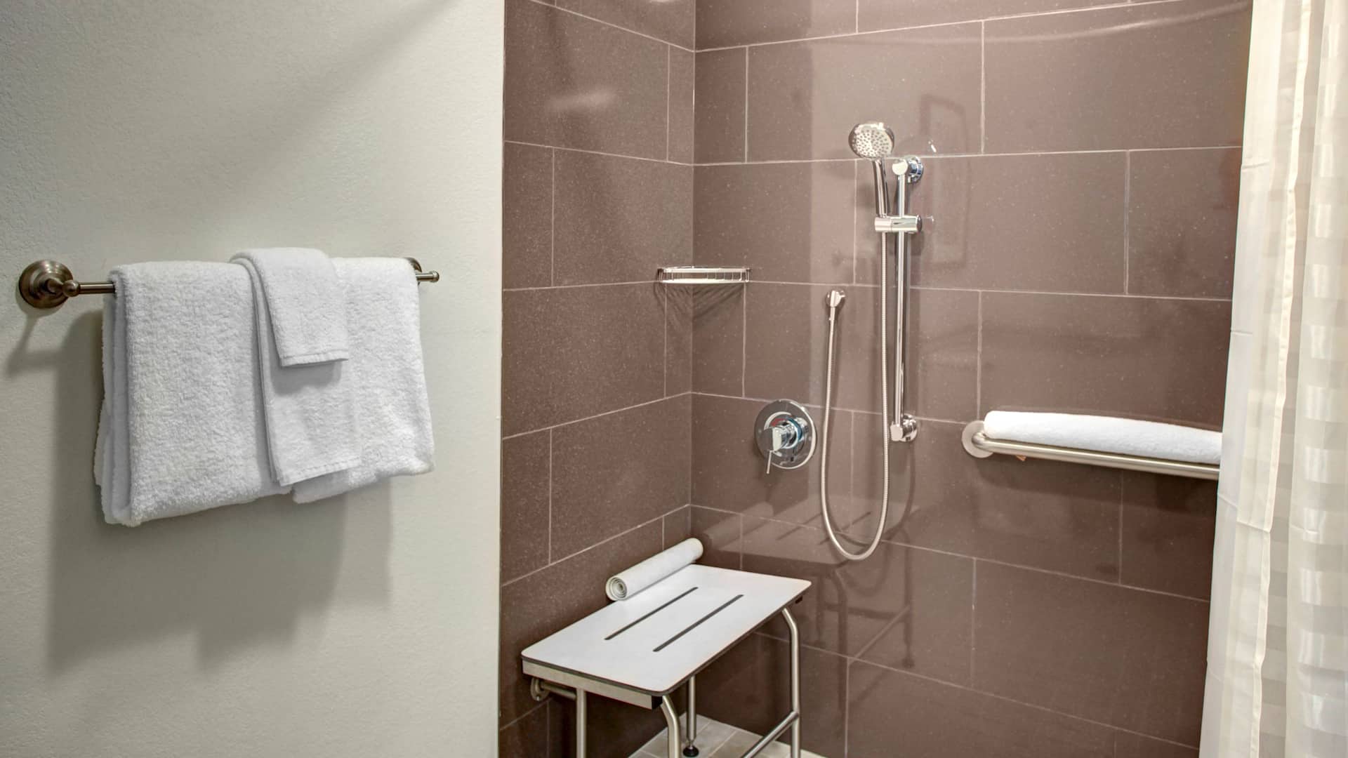 Hyatt House Branchburg Suite ADA Bathroom