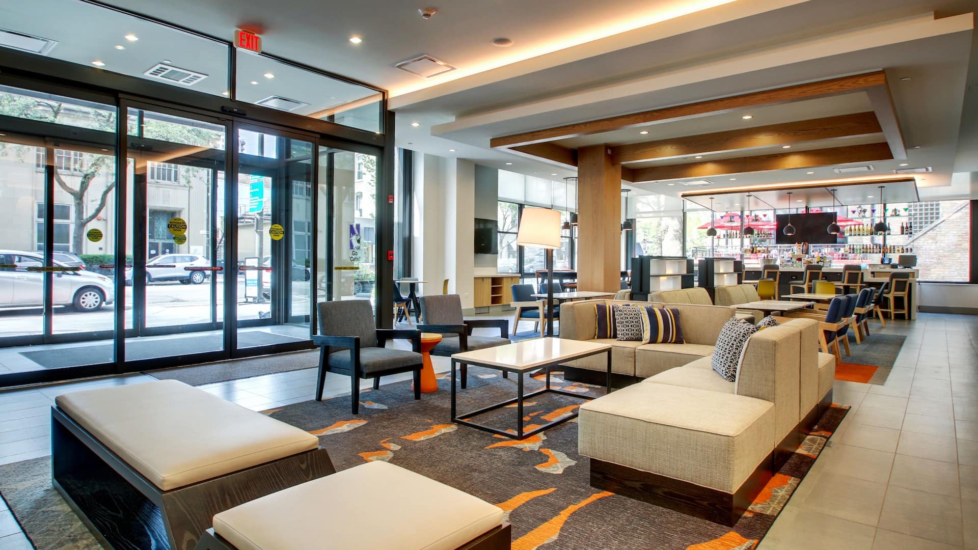 Hyatt House Chicago/Evanston Front Lobby