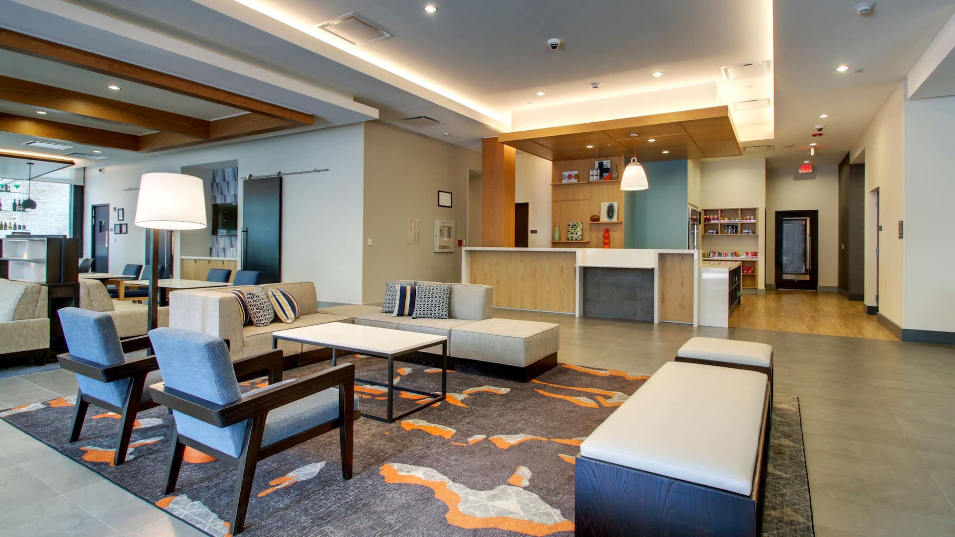 Hyatt House Chicago/Evanston Lobby Area