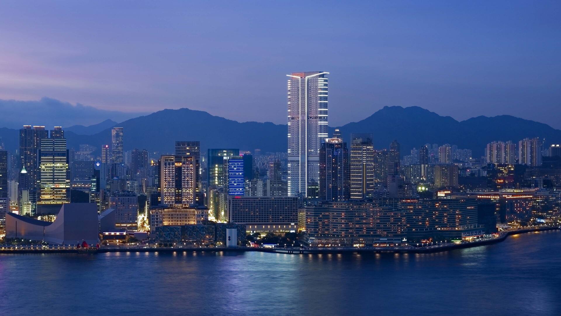 1920px x 1080px - 5 Star Hotel Near Victoria Harbour | Hyatt Regency Hong Kong ...