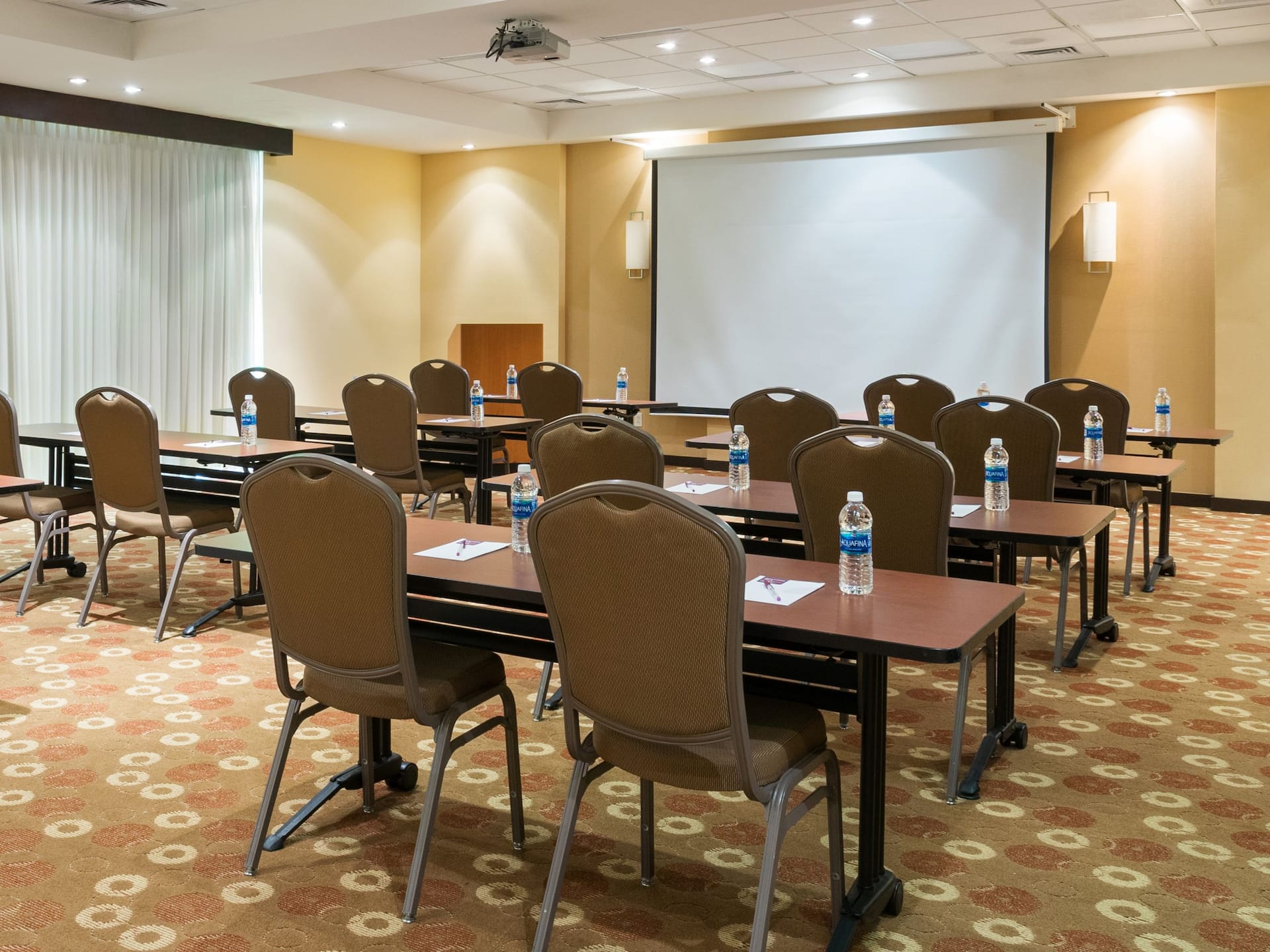 Hyatt Place Coconut Point Classroom