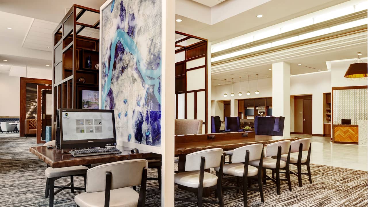 Hotel business center with free Wi-Fi at Hyatt Place St. Paul/Downtown