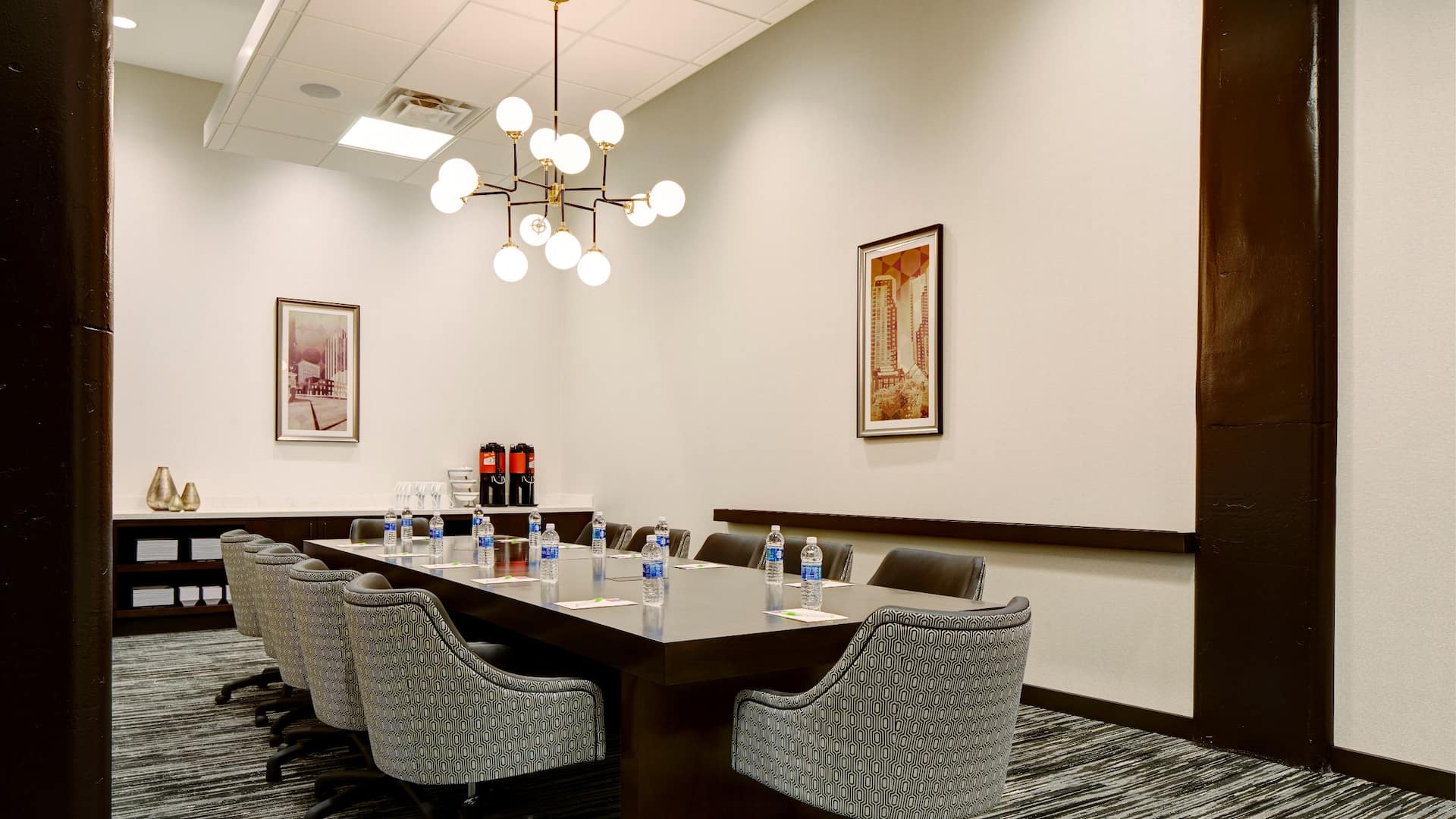 Hyatt Place St. Paul/Downtown Boardroom