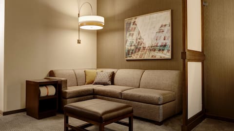 Hotel Photos | Hyatt Place St. Paul/Downtown