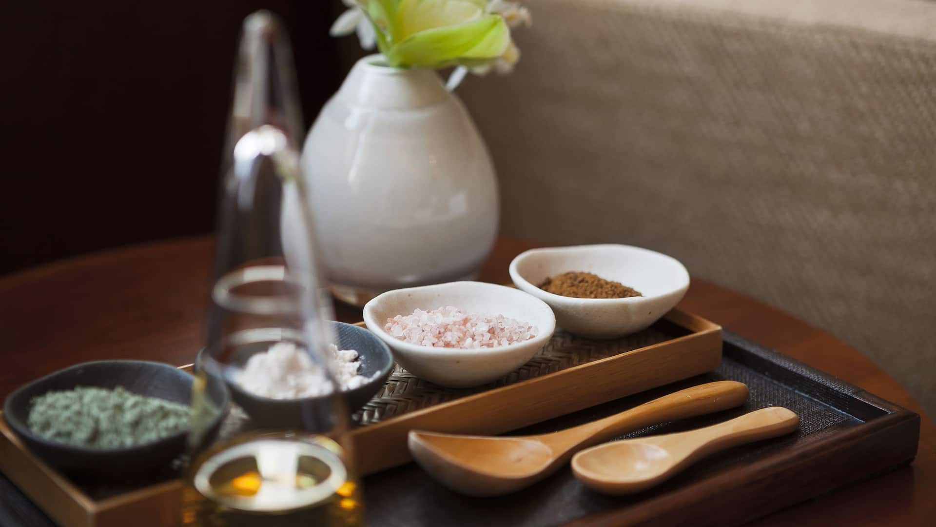 Hyatt Regency Tokyo Joule Spa Oil Herb Salt