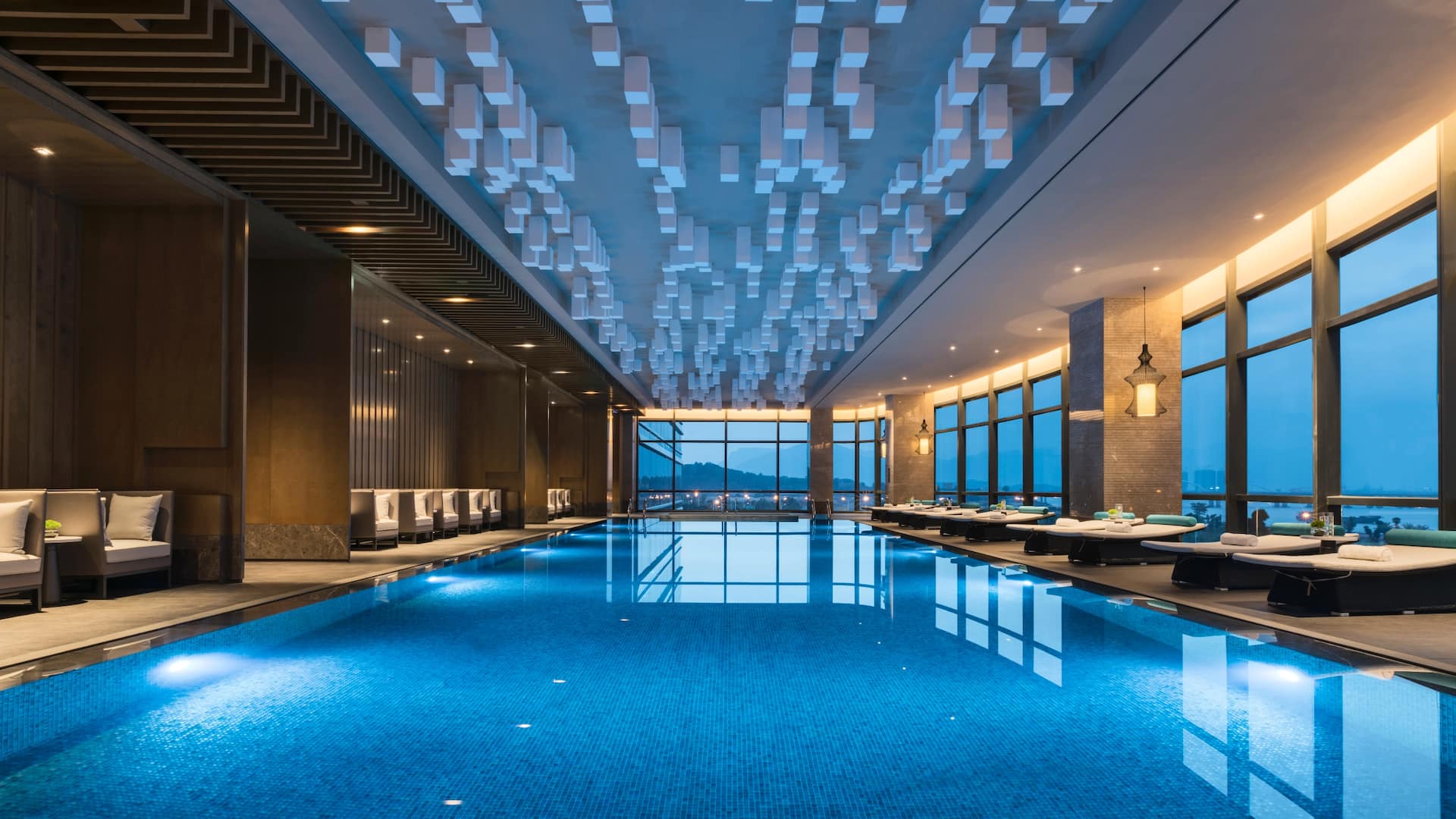 Hyatt Regency Fuzhou Cangshan Swimming Pool