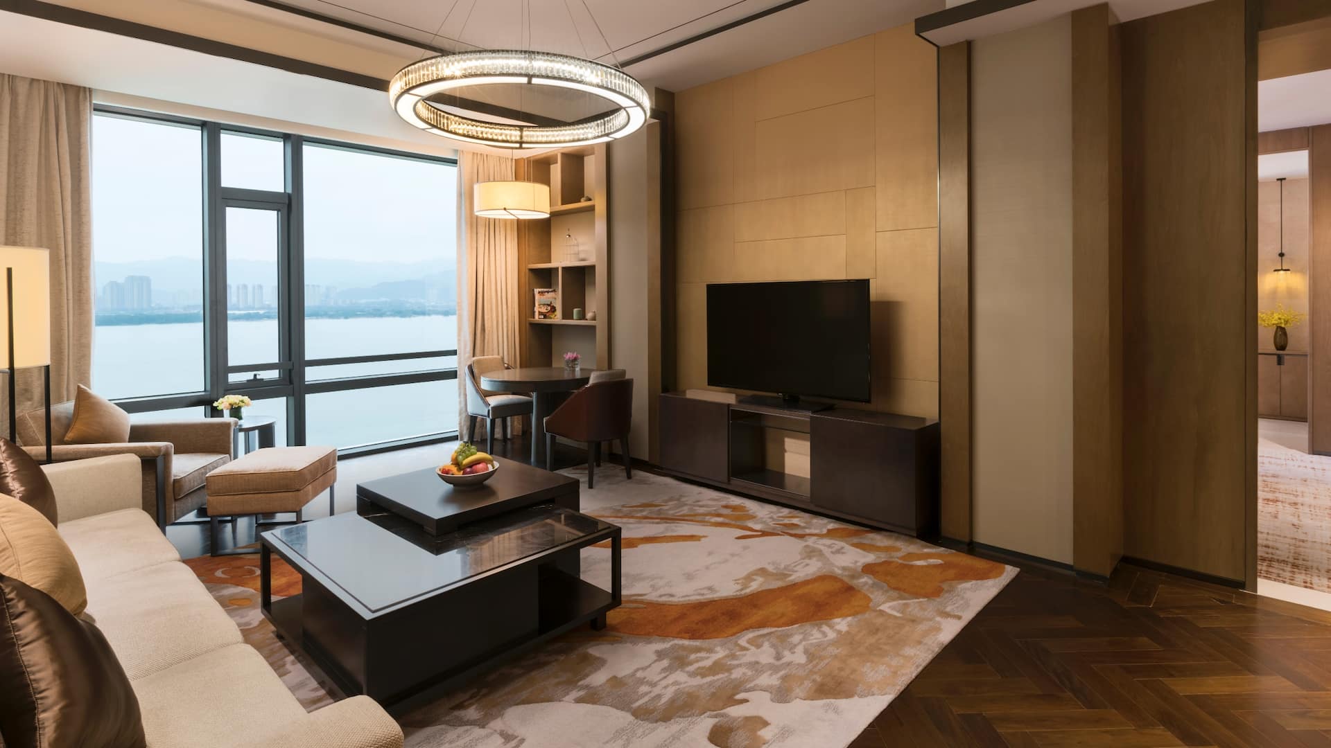 Hyatt Regency Fuzhou Cangshan Regency Suite Living Room