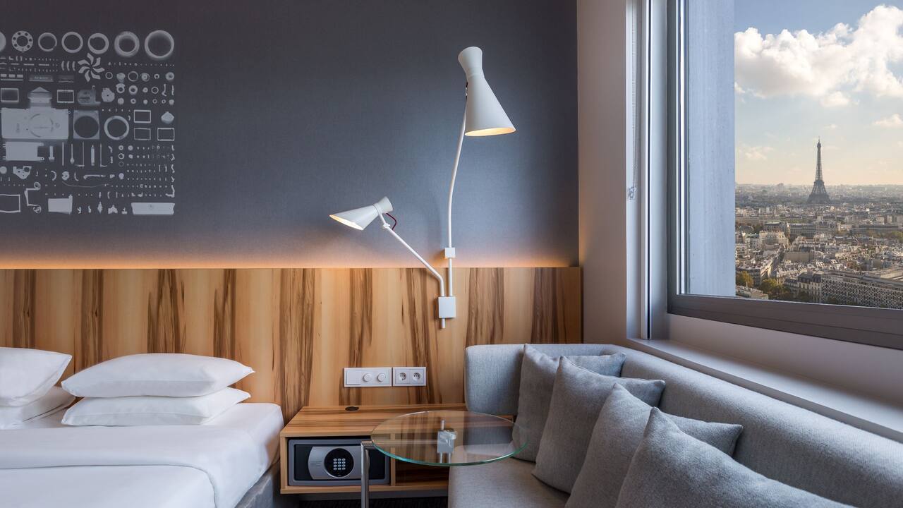Room Detail