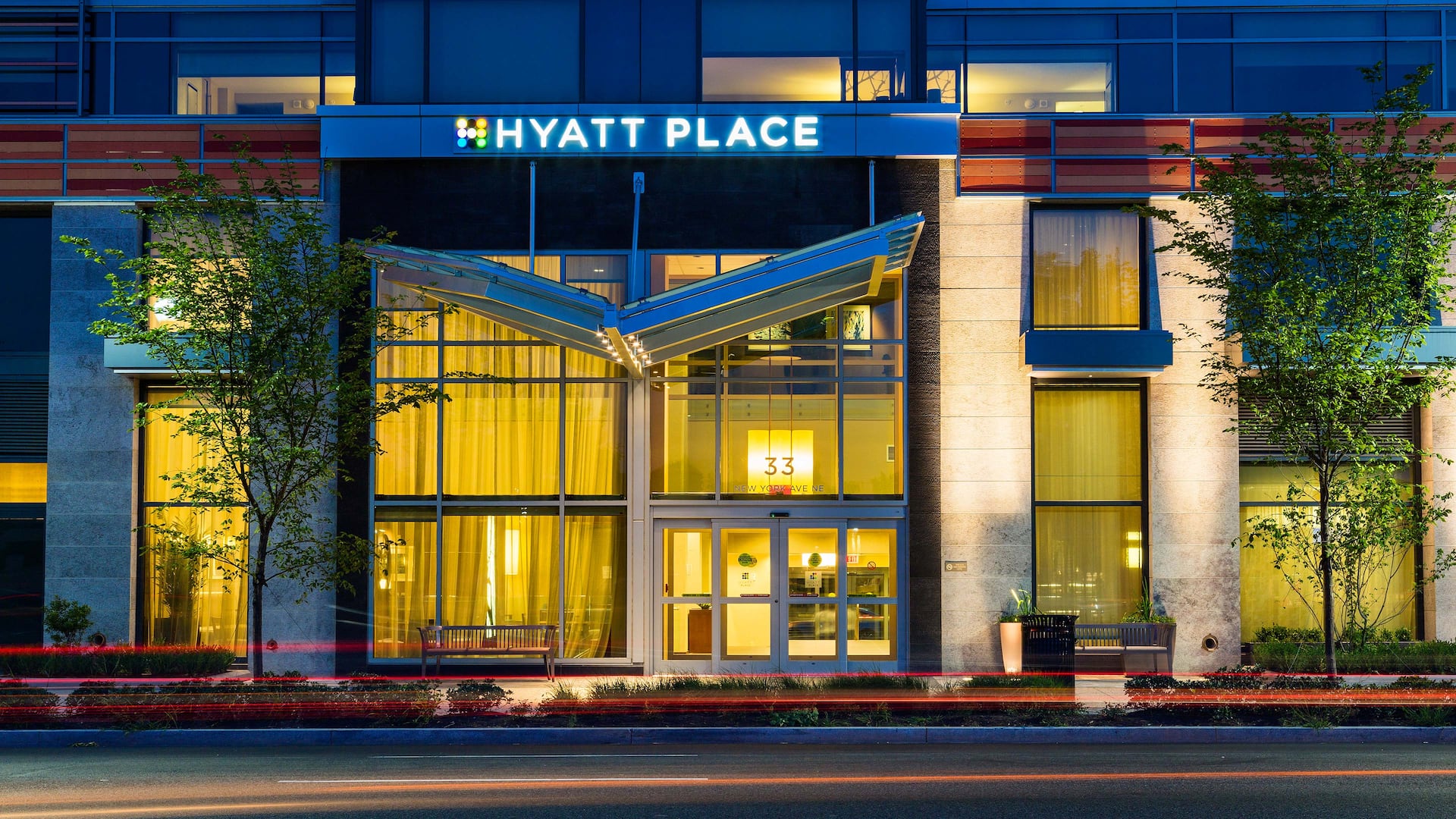 Hyatt Place Washington DC / US Capitol NY Ave Entrance