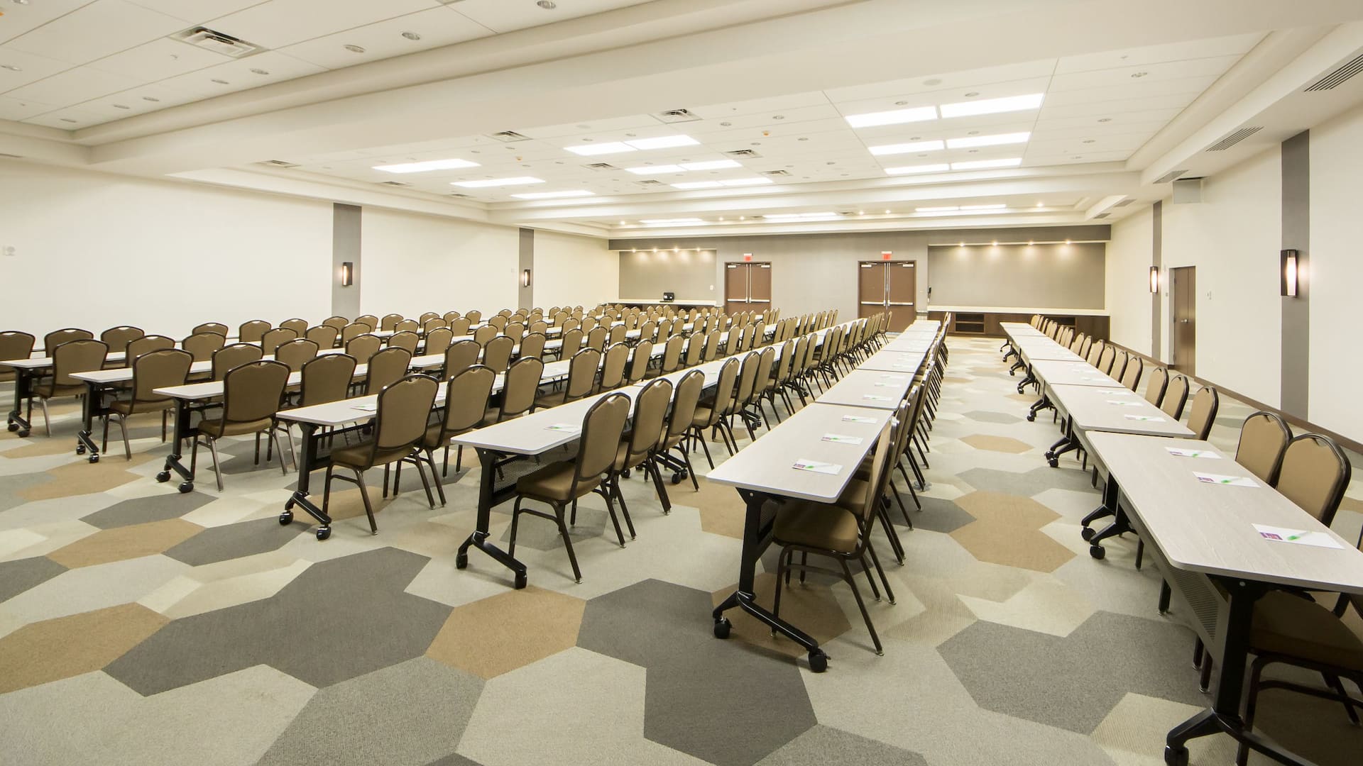 1 of 1 Hyatt Place Orlando/Lake Buena Vista Meeting Room Classroom Setup