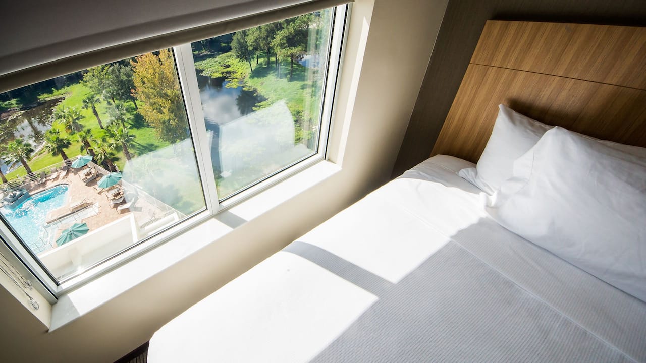 Orlando Airport King Guestroom