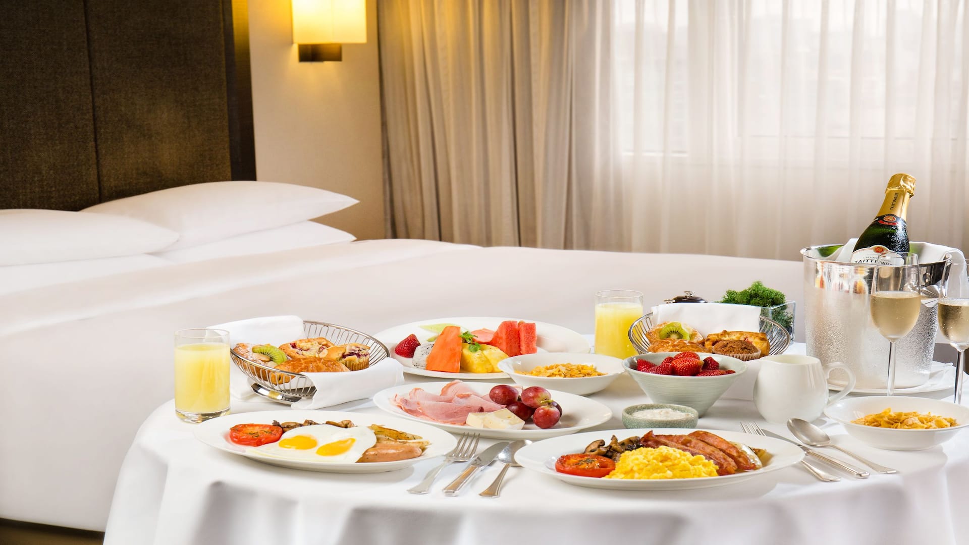 第 1,共 1 Room service