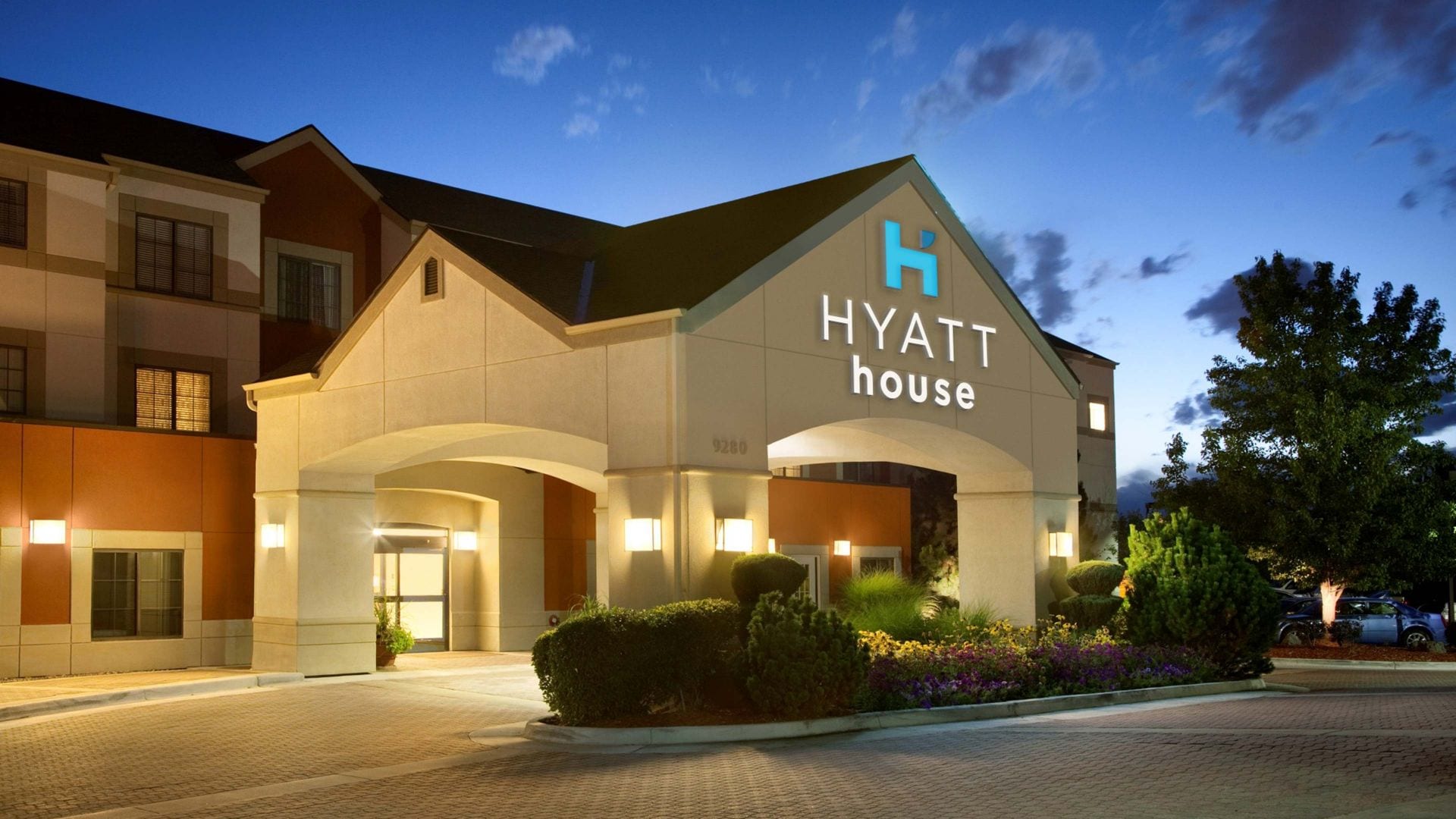 Hyatt House Boston Waltham Extended Stay Hotel Hyatt House Exterior