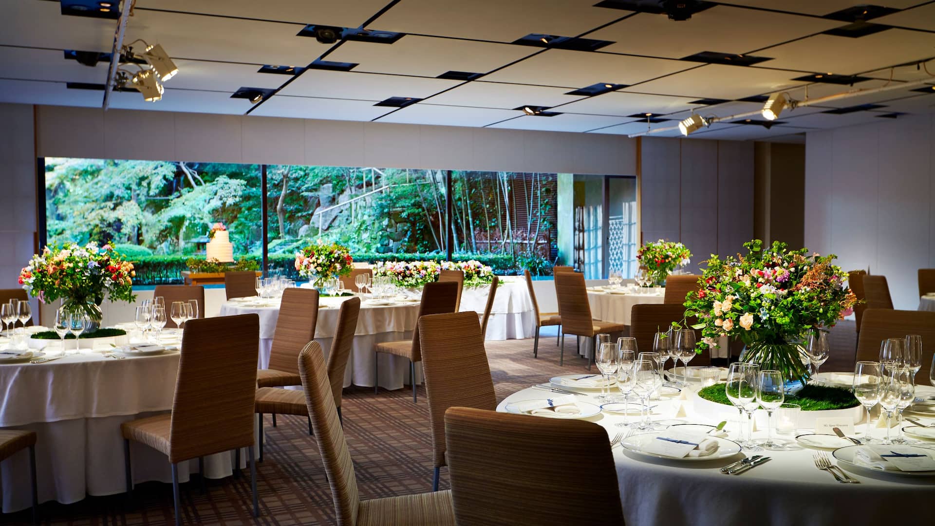 Hyatt Regency Kyoto Wedding Garden Room Table Setting