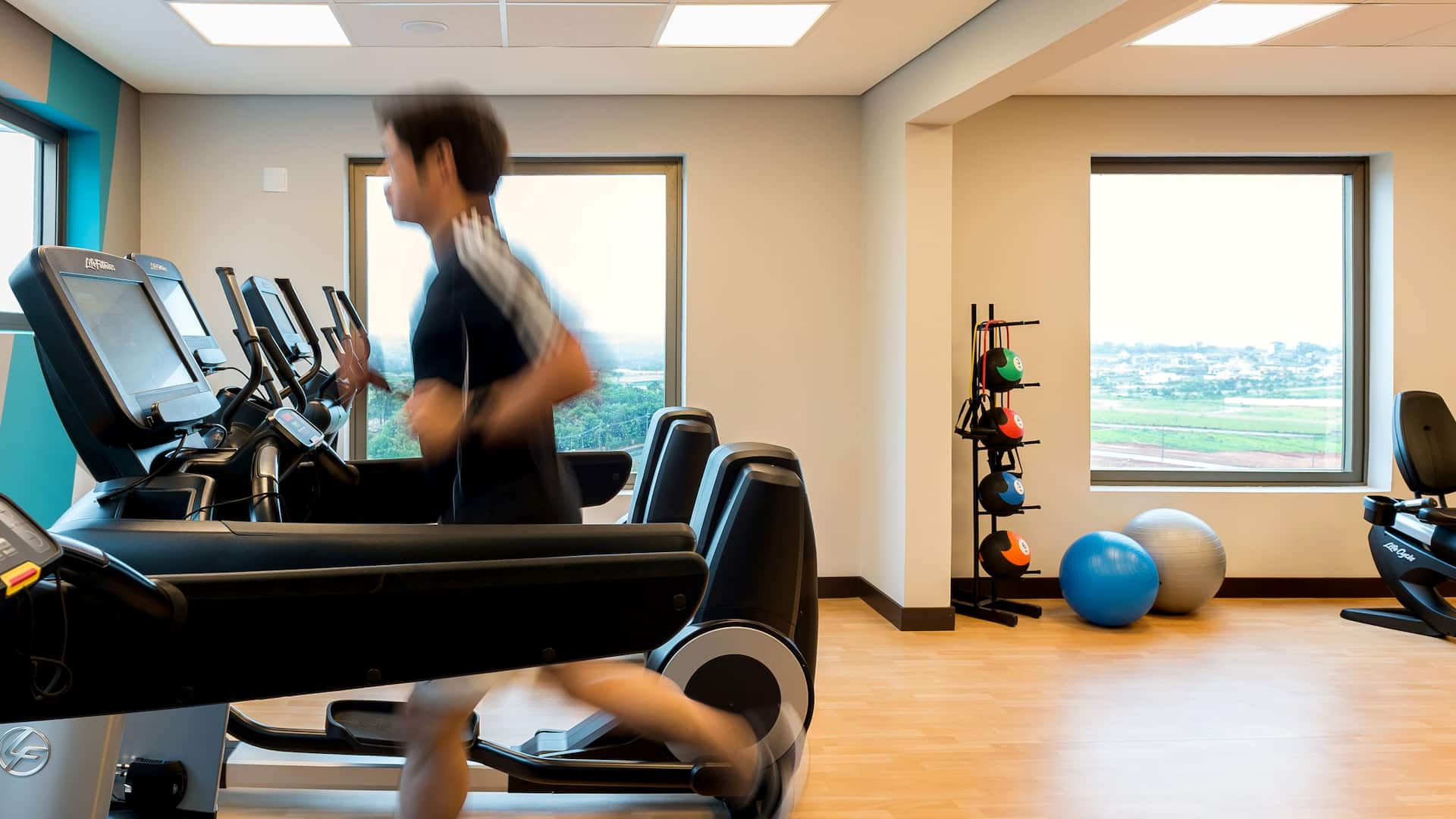 Hyatt Place Sao Jose do Rio Preto Gym Exercise