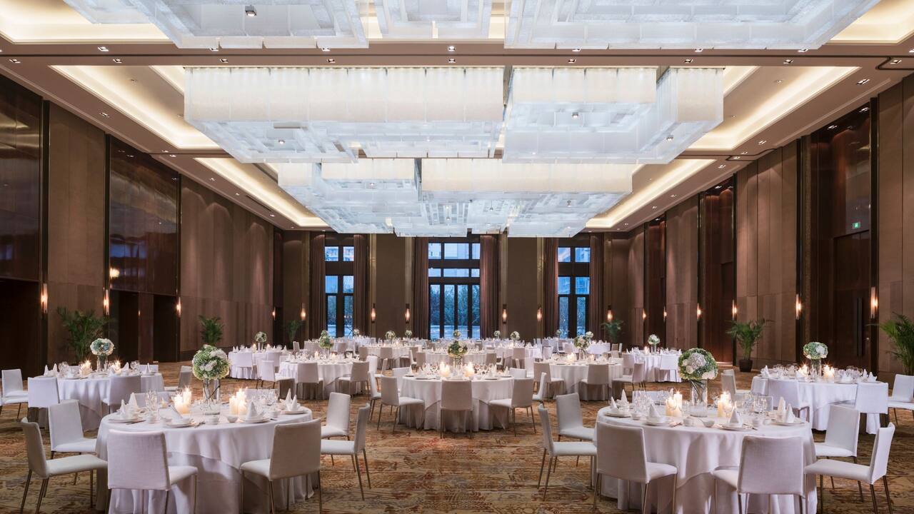Regency Ballroom Wedding Setup