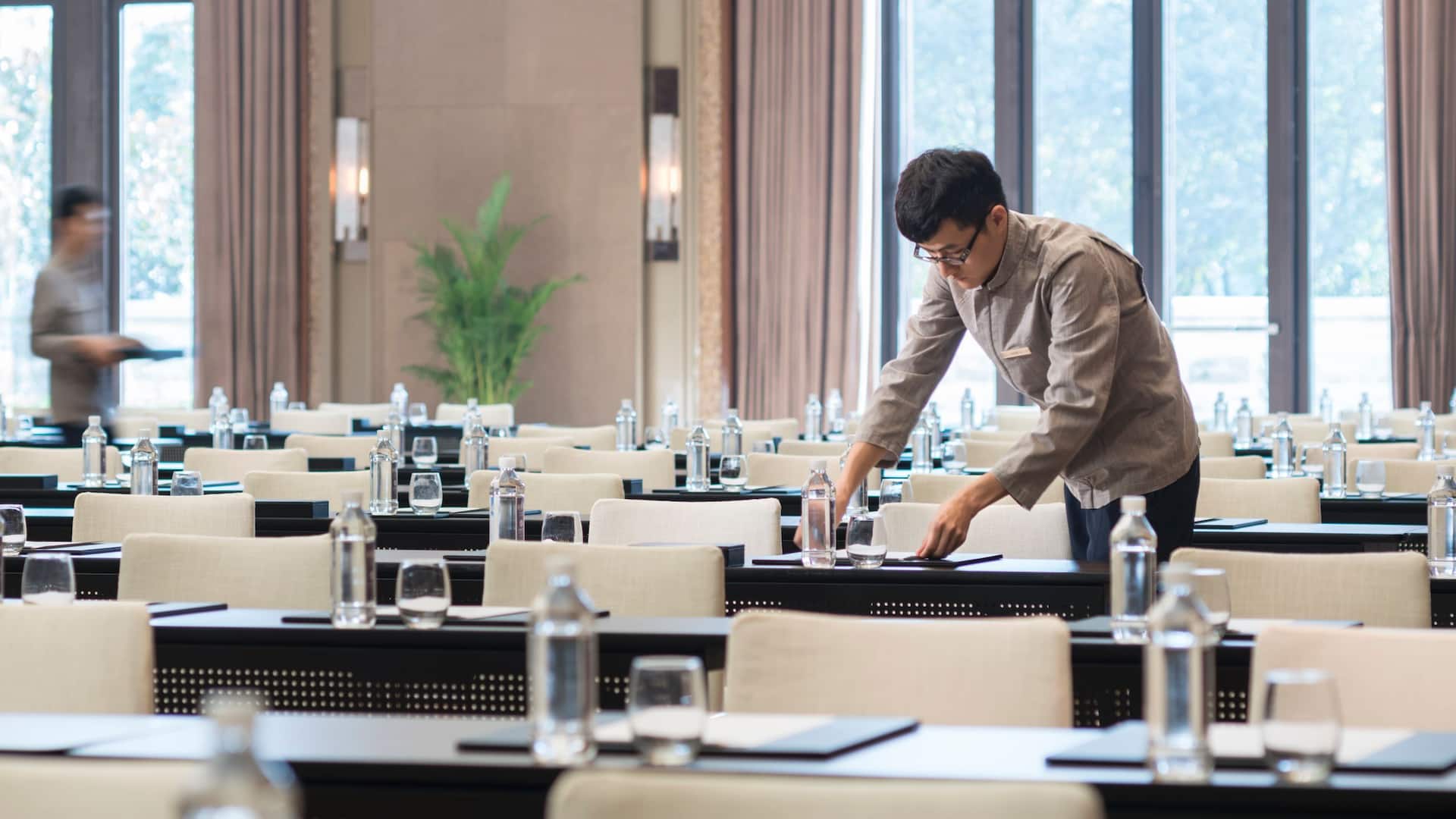 第 1，共 1 Hyatt Regency Xi'an Regency Ballroom Service