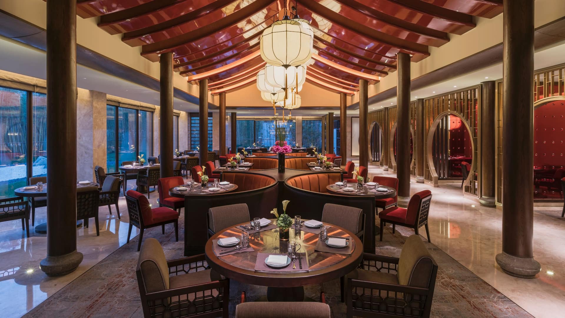 第 1,共 1 Hyatt Regency Xi'an Hu Pan Public Dining Area