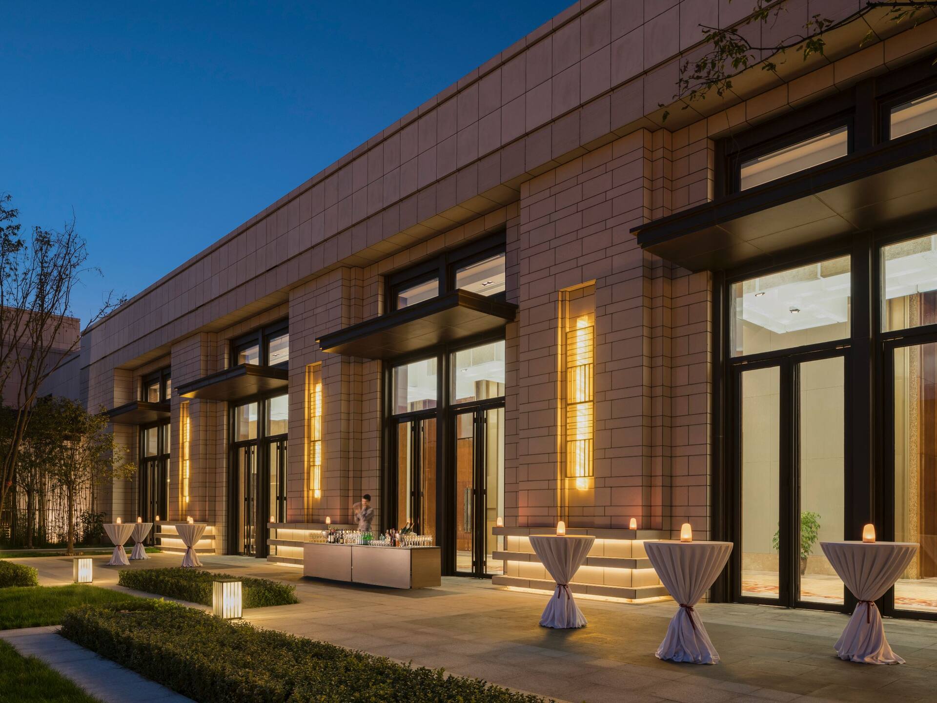 Hyatt Regency Xi'an Outdoor Cocktail Setup